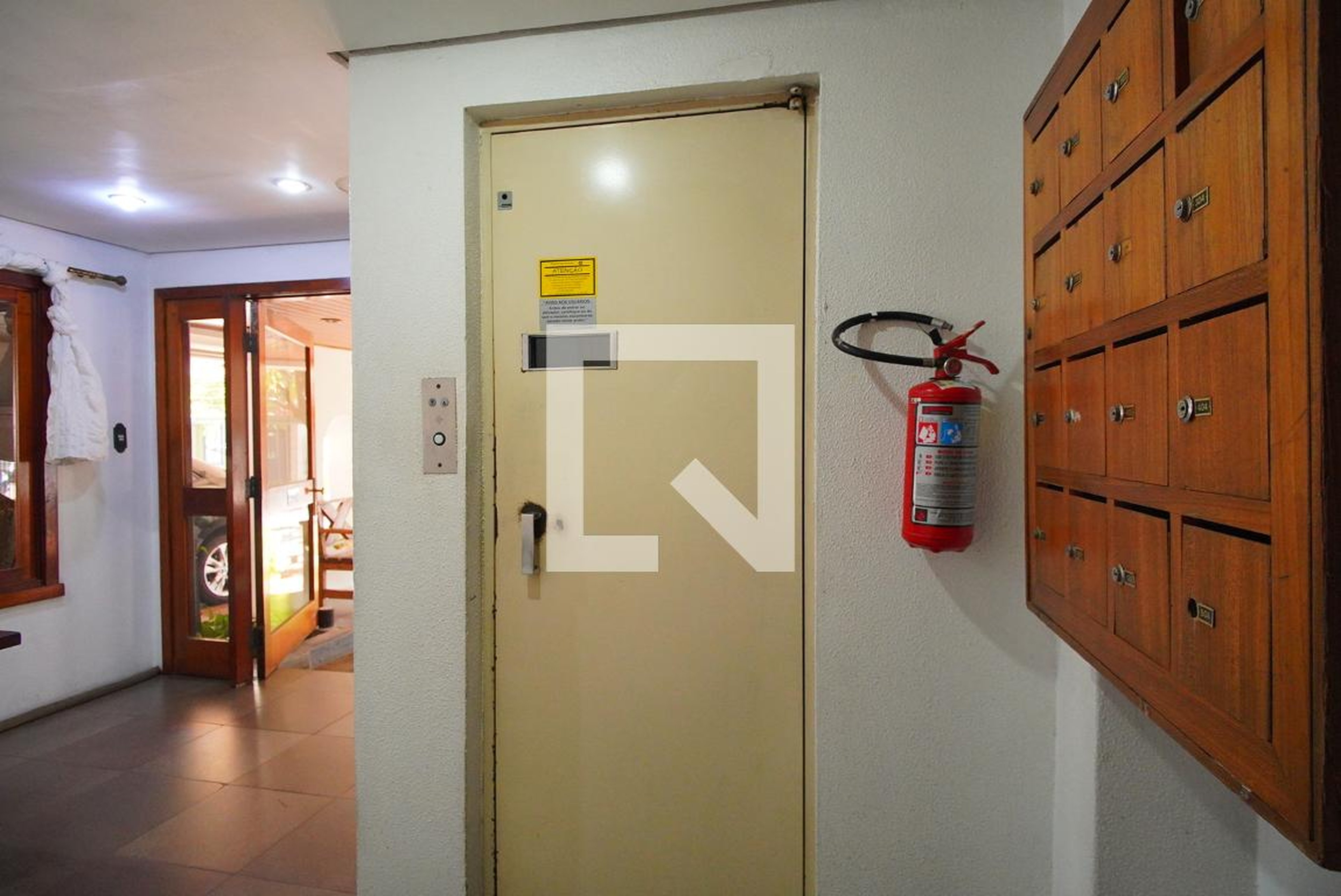 Hall de entrada - Edifício Jussara