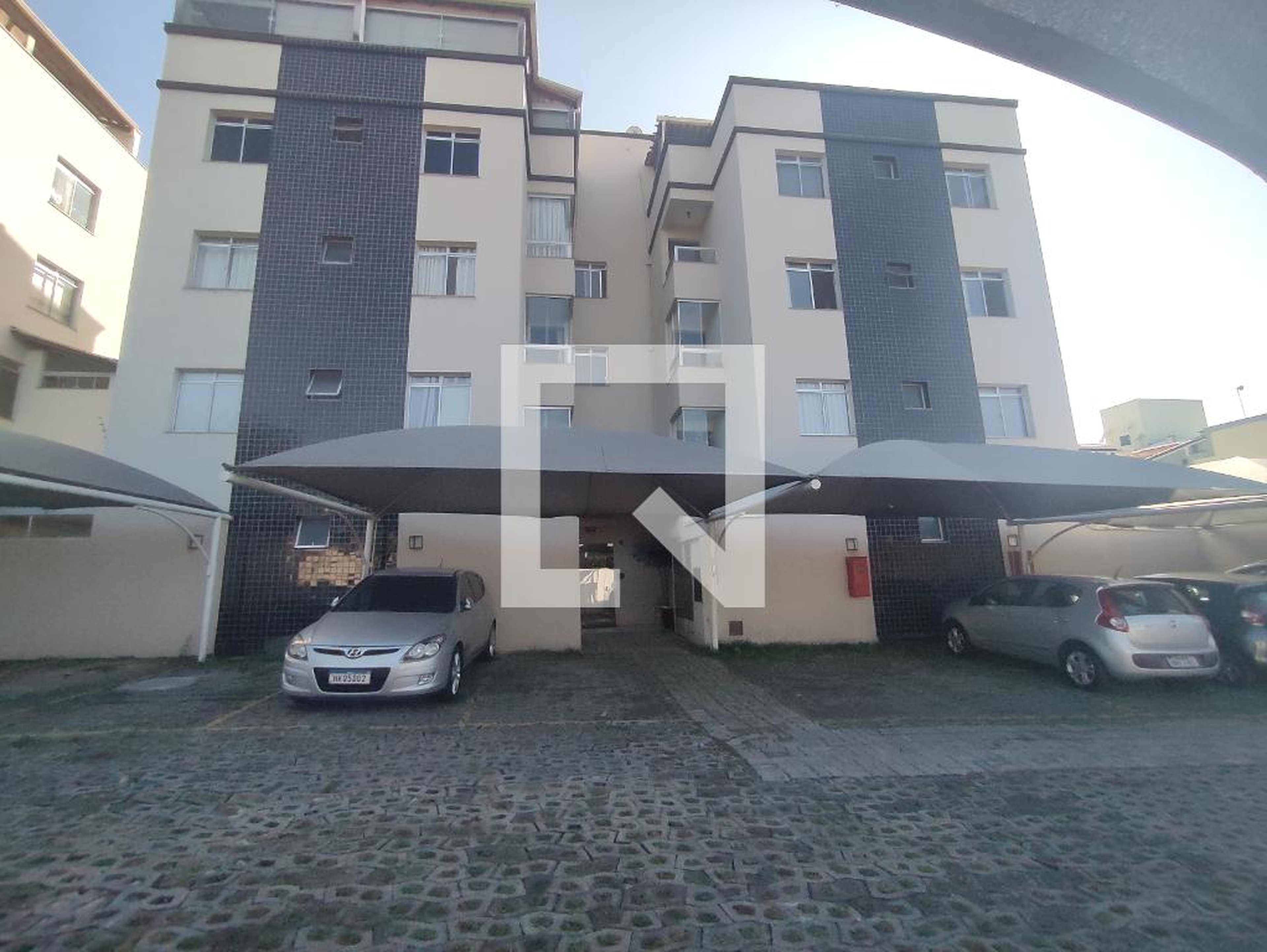 Fachada do Prédio Condomínio Araras