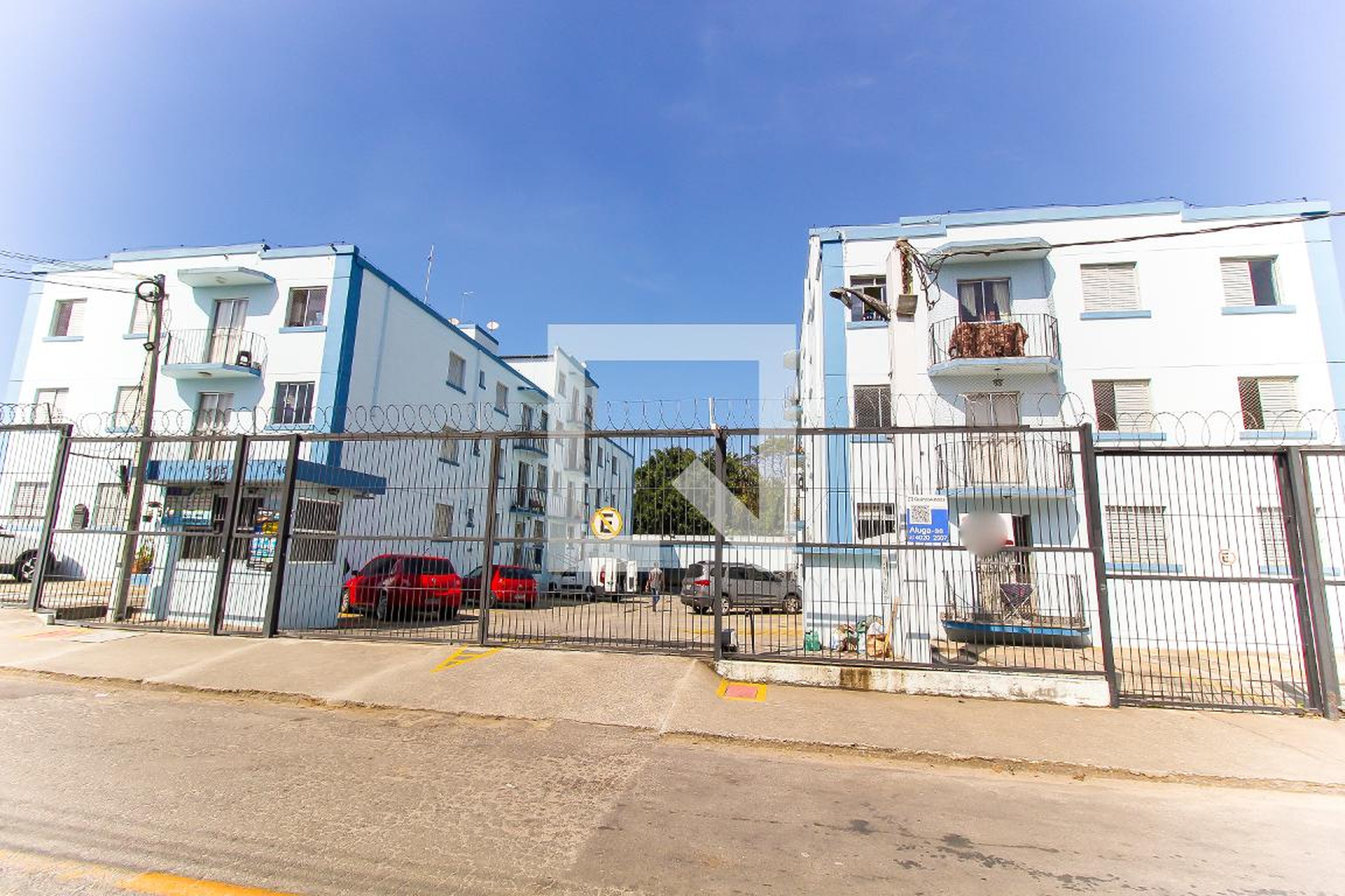 Fachada Condomínio em Rua Jundiaí, 305