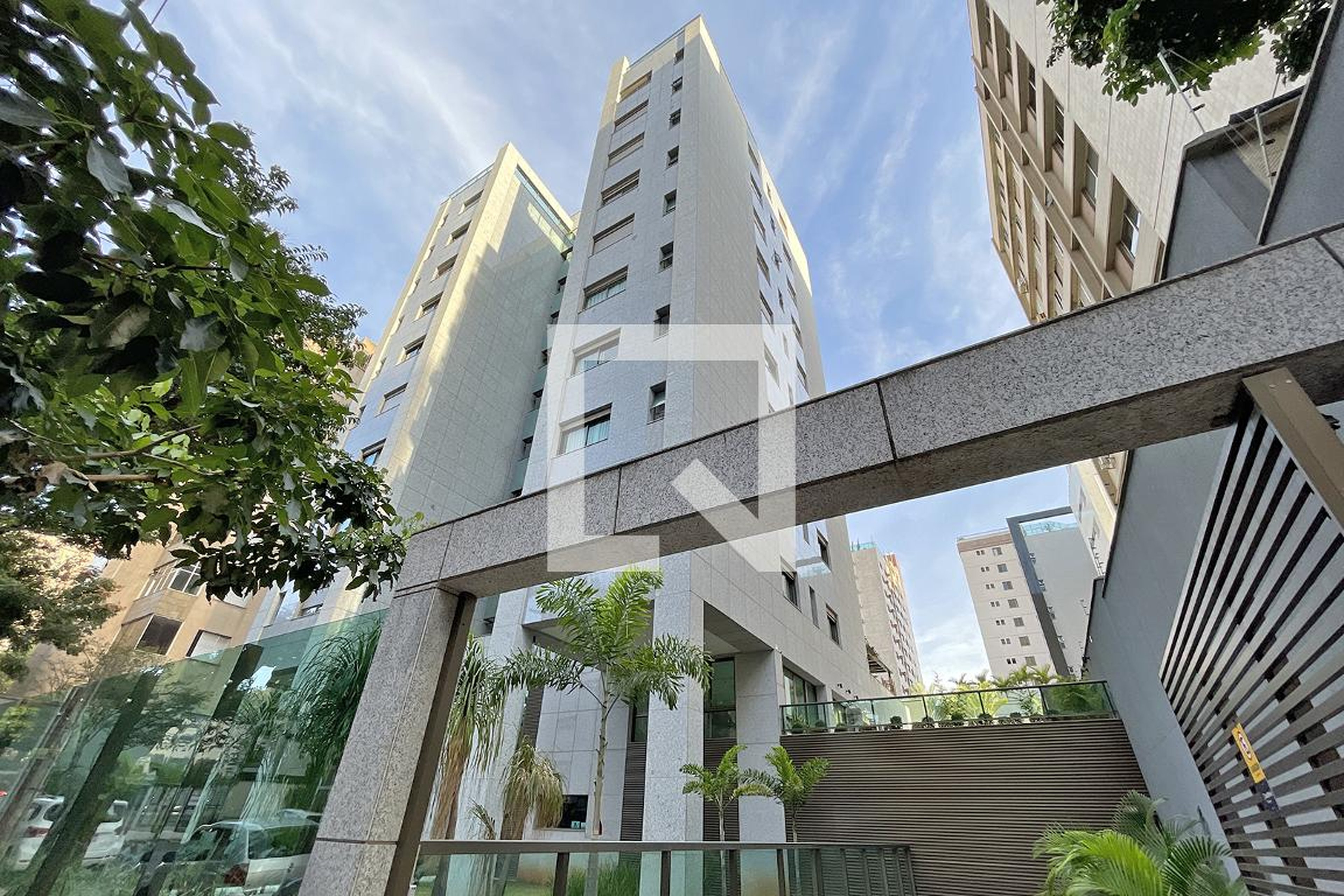 fachada Condomínio Joseph Pitchon