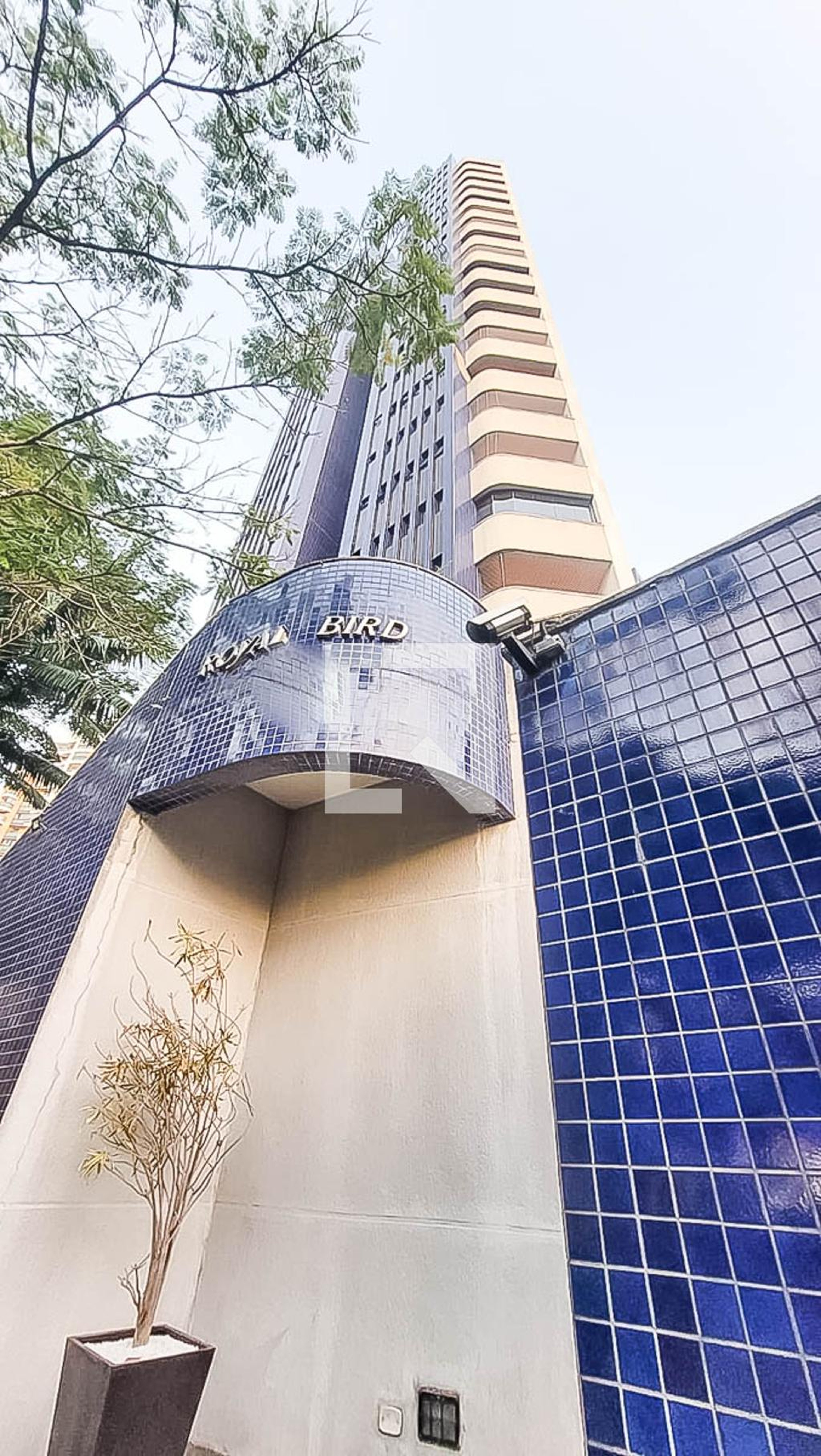 Fachada Condomínio Royal Bird