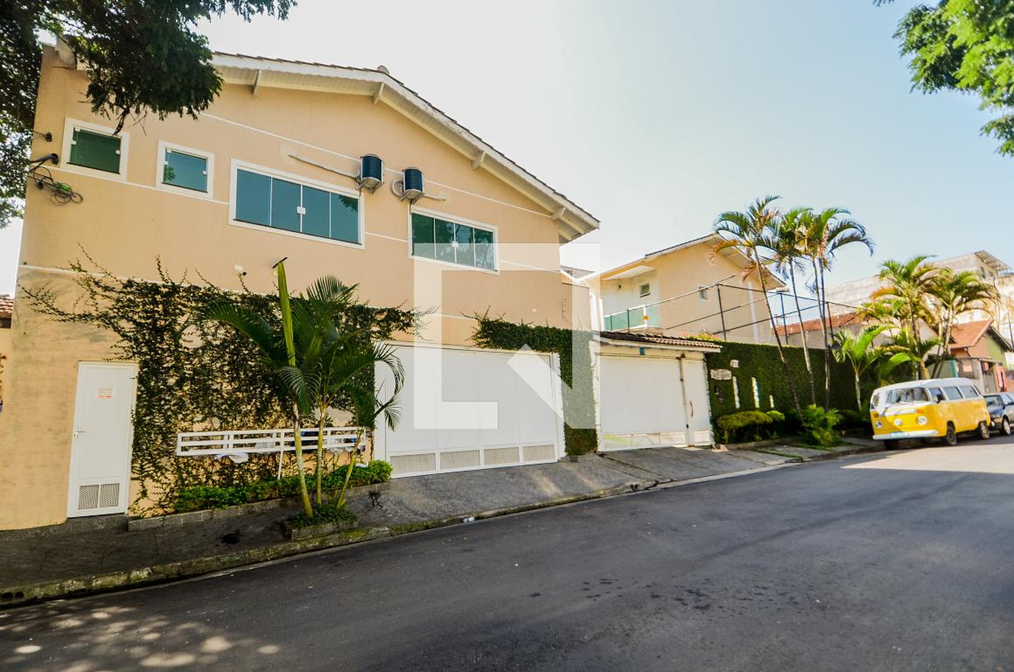 Fachada do Condomínio Condomínio Conjunto Residencial Jardim das Palmeiras