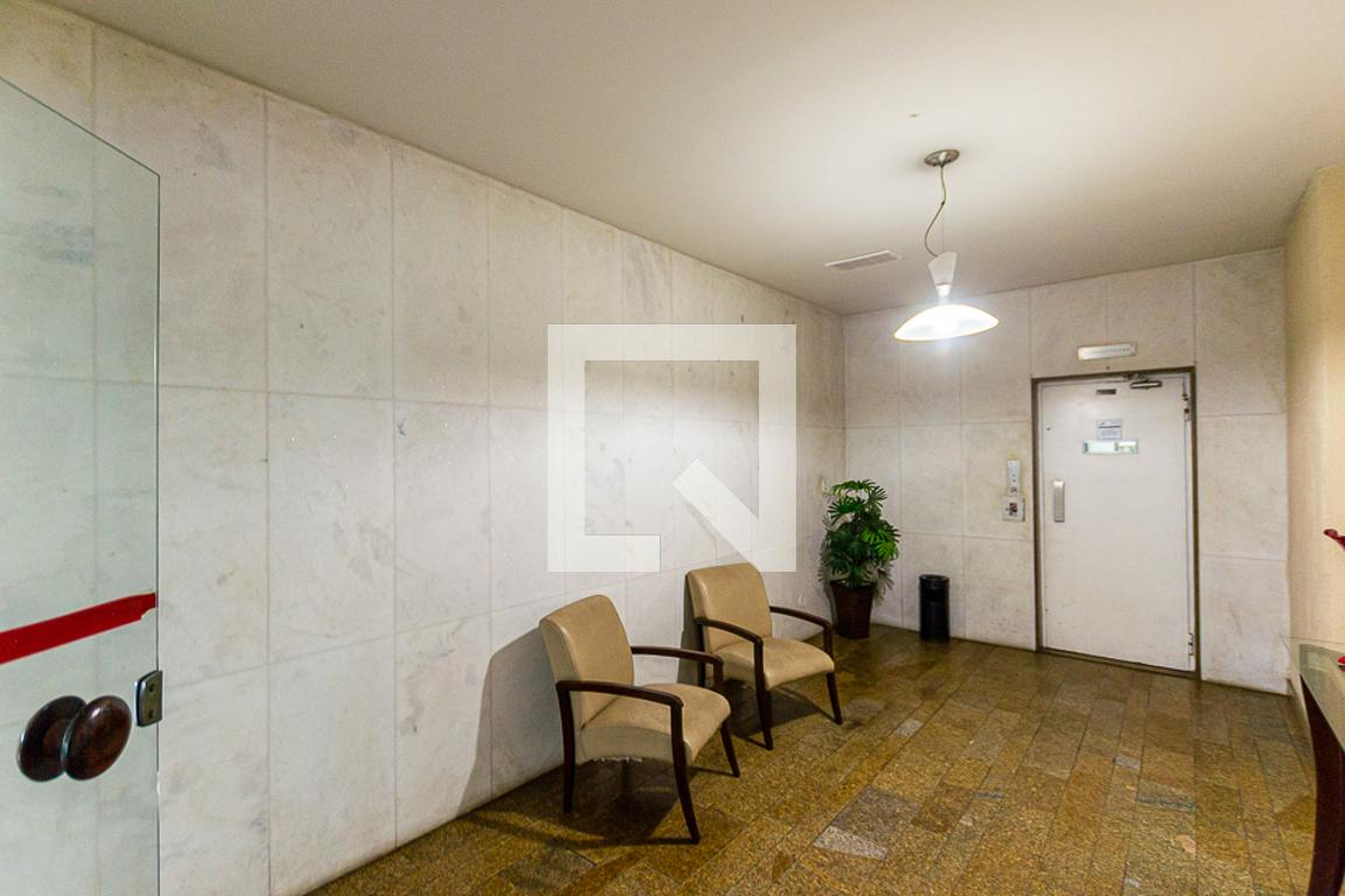 Hall de entrada - Cidades de Santerem e Evora