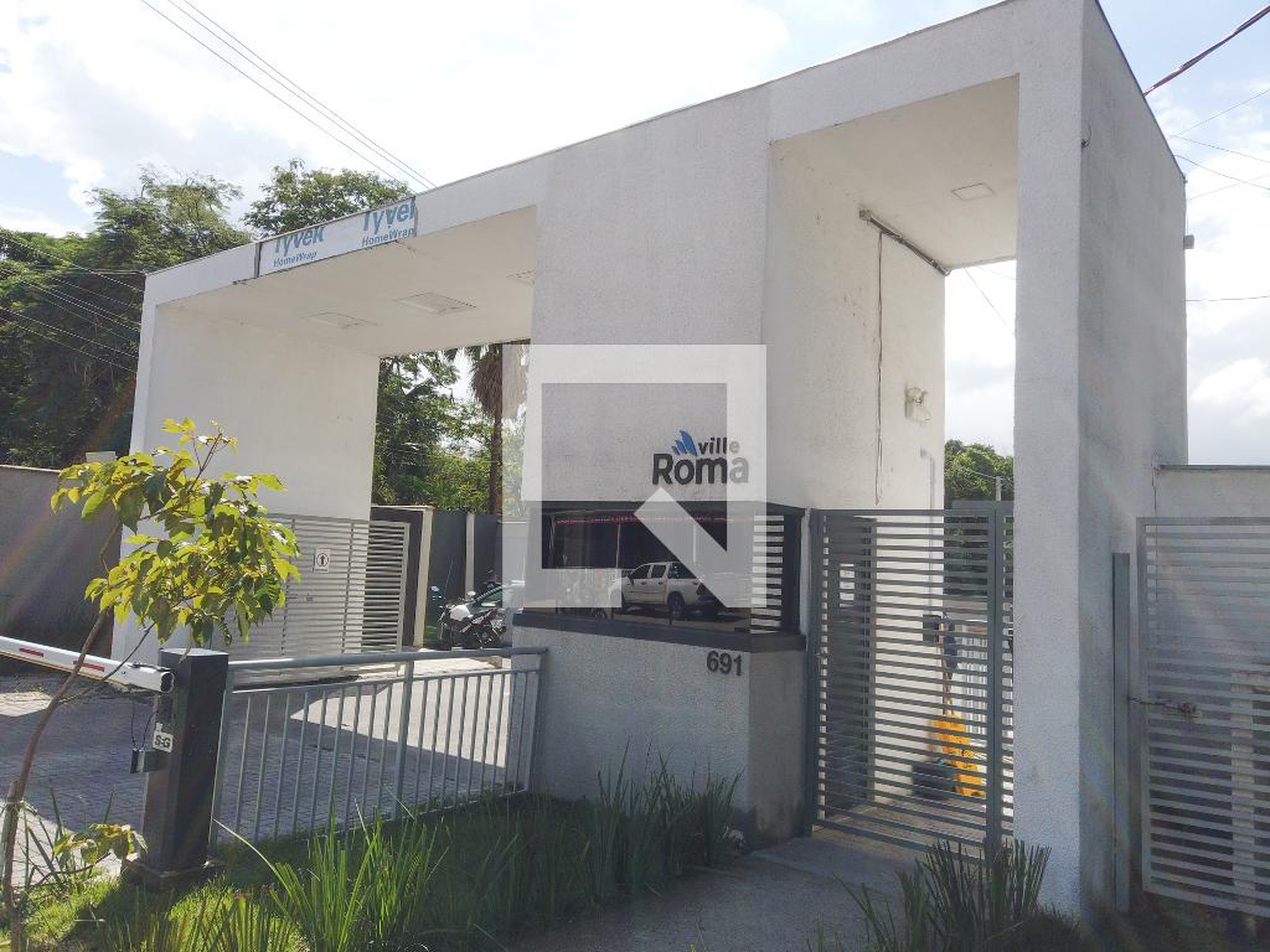 Fachada Condomínio Ville Roma