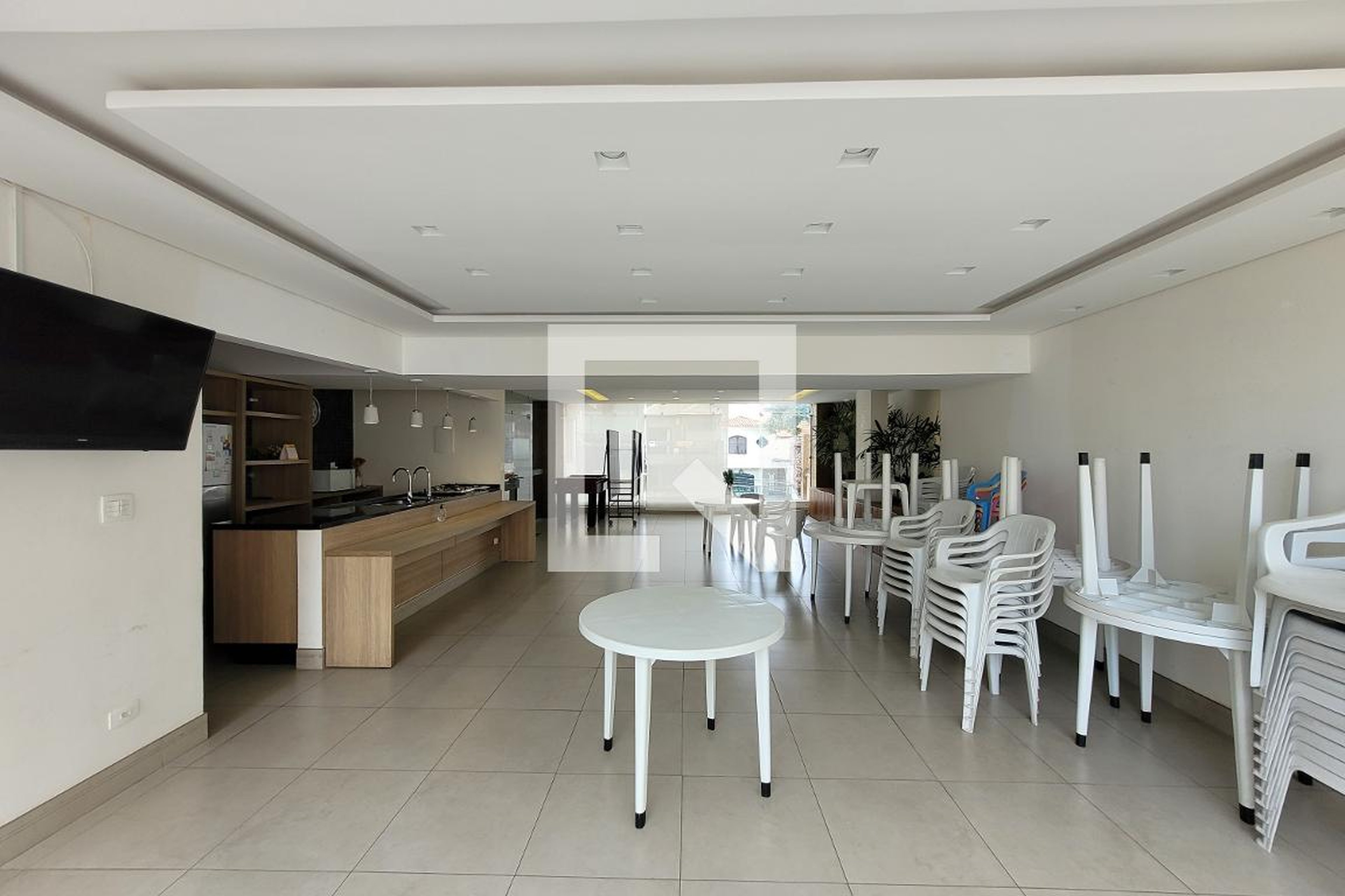 Salão de Festas - de Rafea