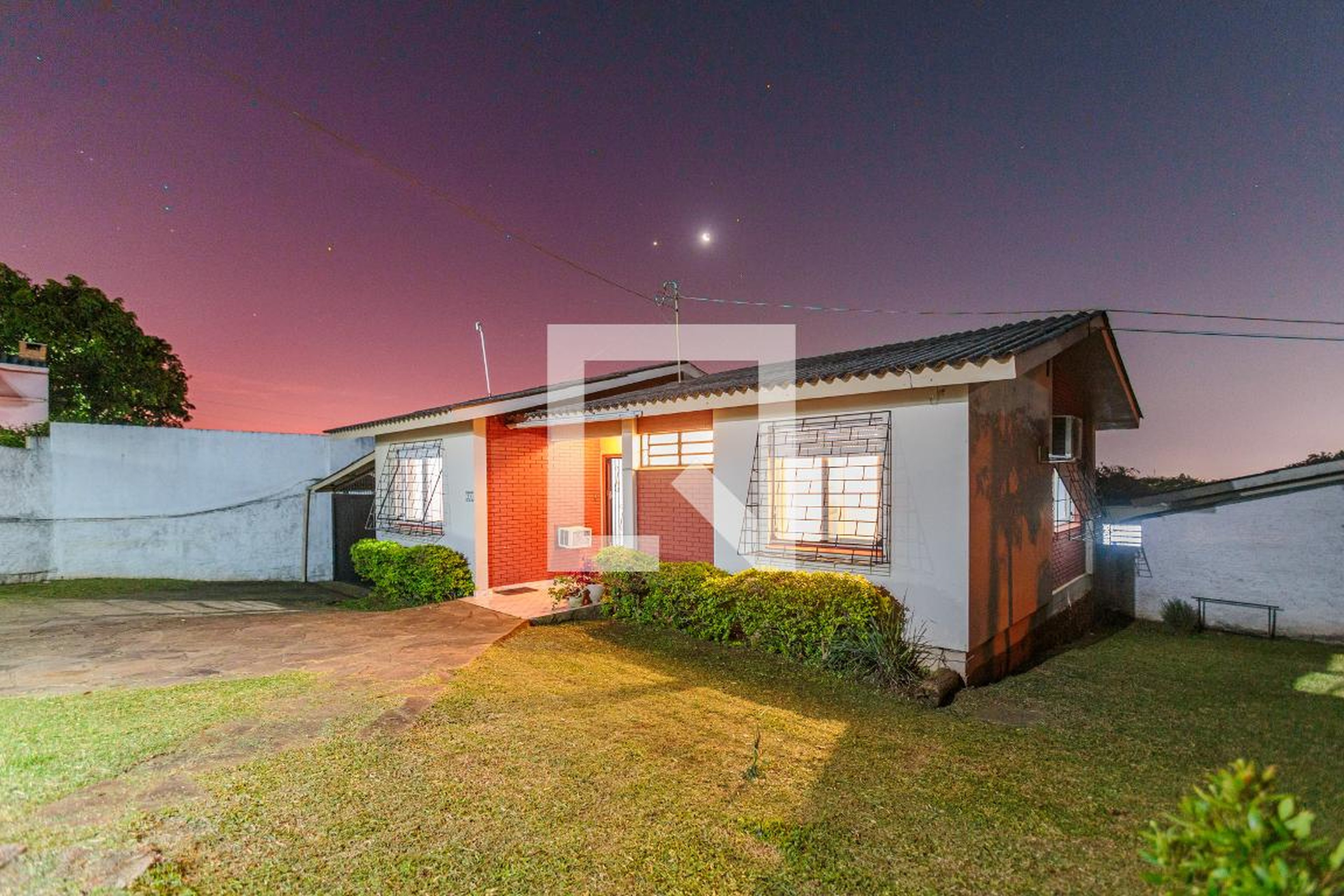 Fachada Condomínio em Rua Paulino Vasco Micco, 90