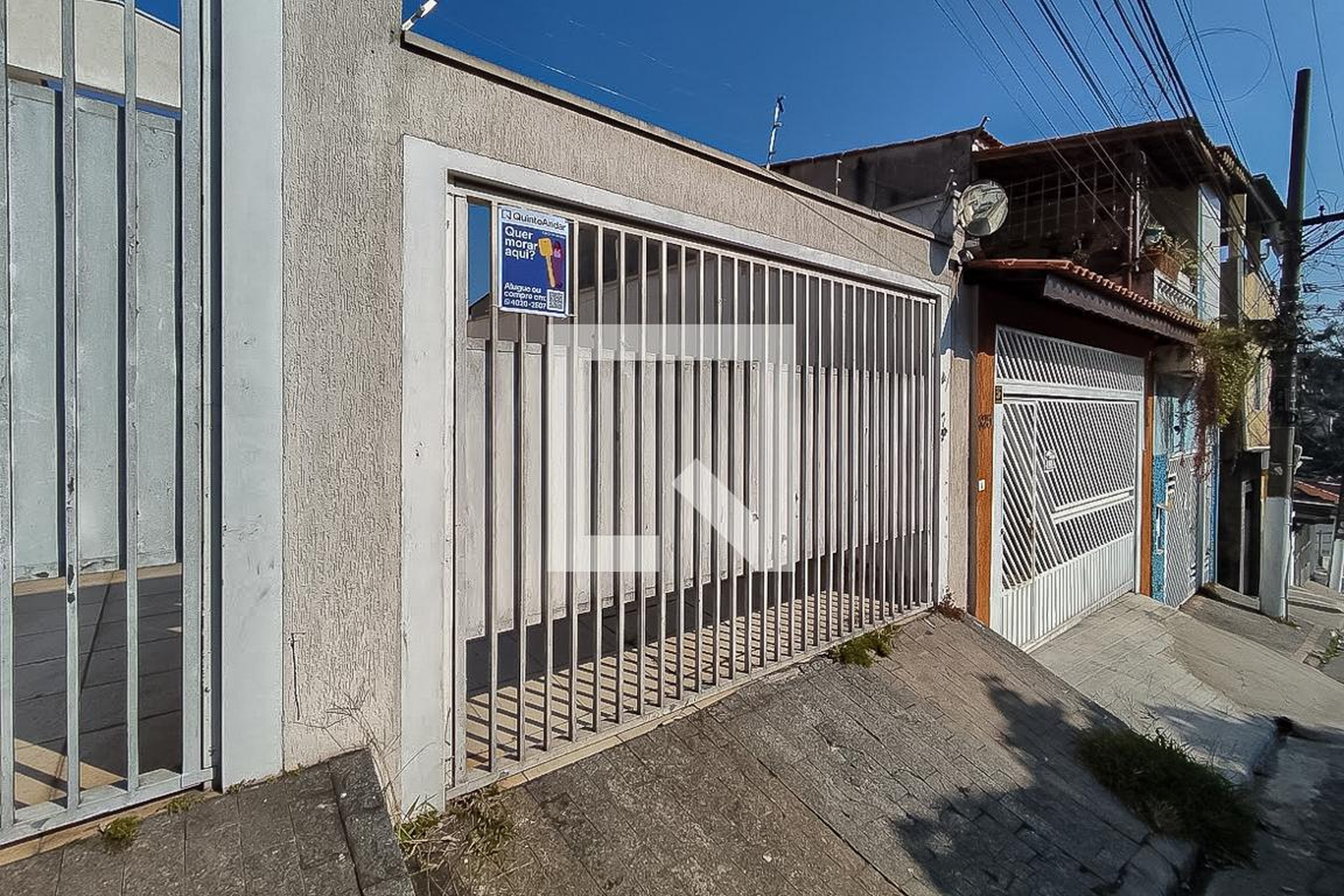 Fachada Condomínio em Rua Batuíra, 317