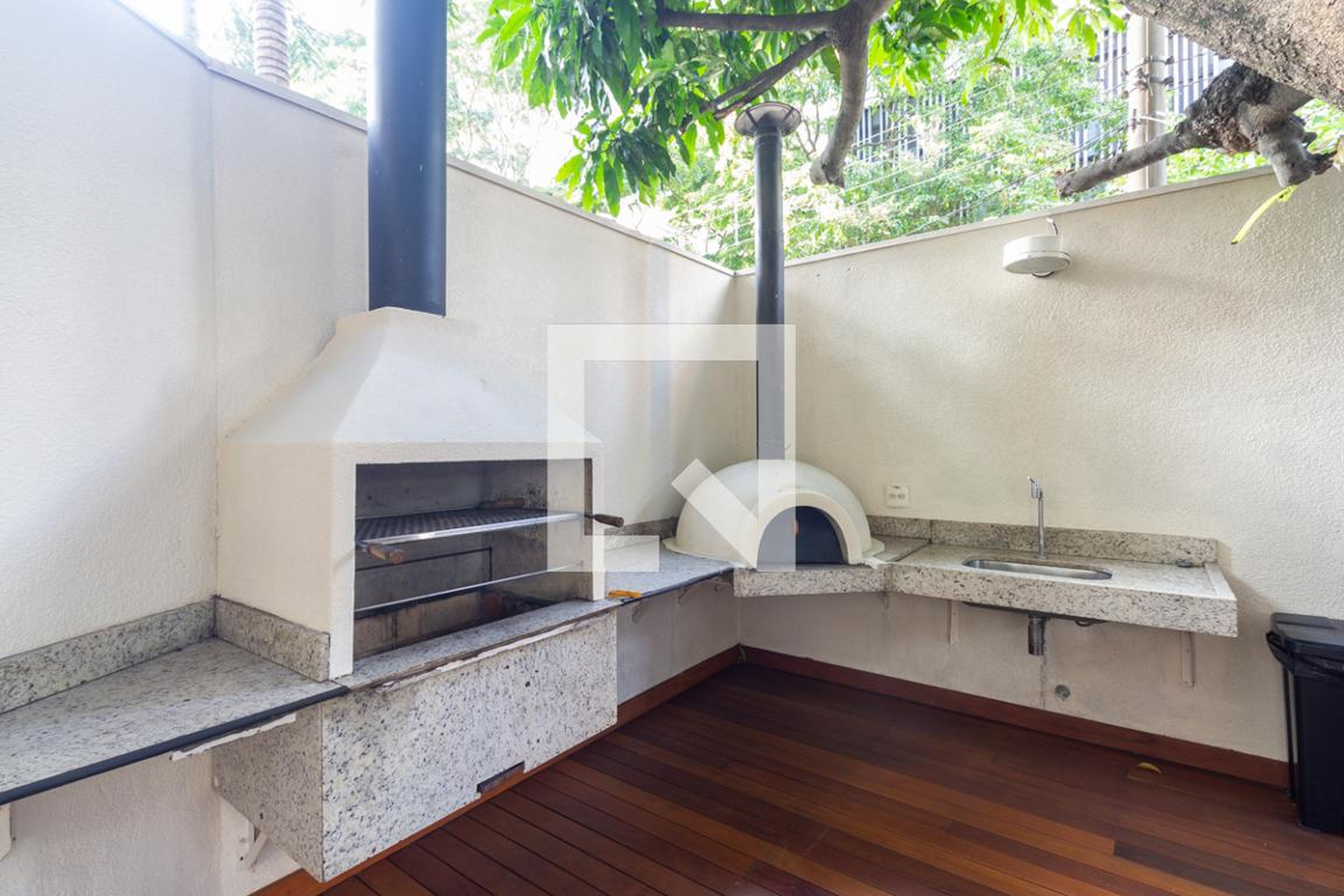 Churrasqueira - Corner