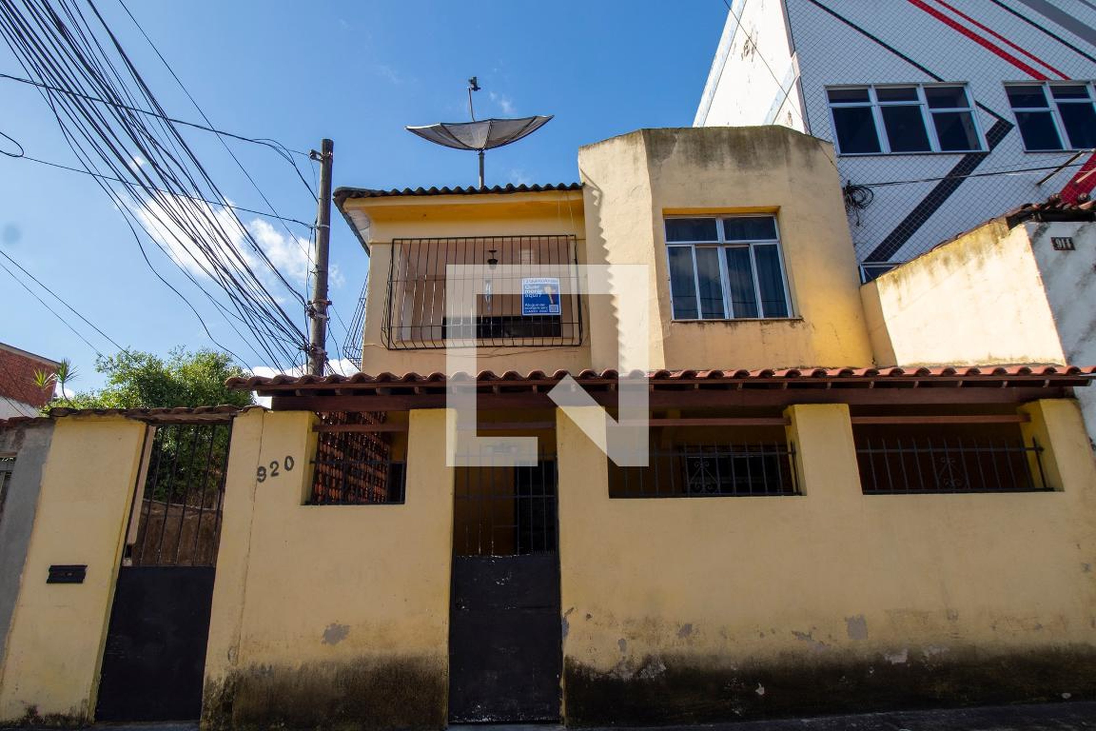 Fachada Condomínio em Rua Jacurutã, 920