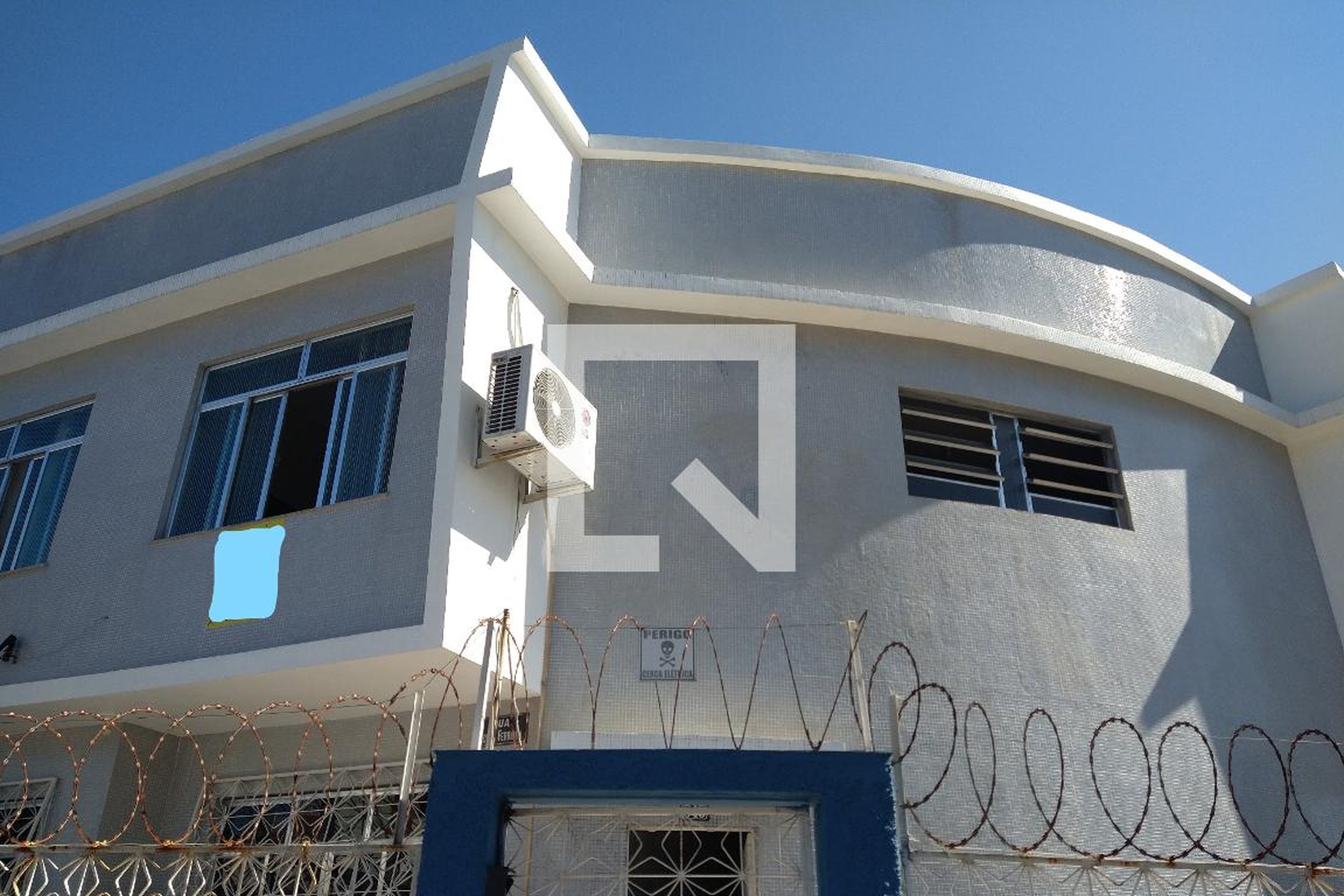 Fachada do Prédio Condomínio em Rua Lopes Ferreira, 545