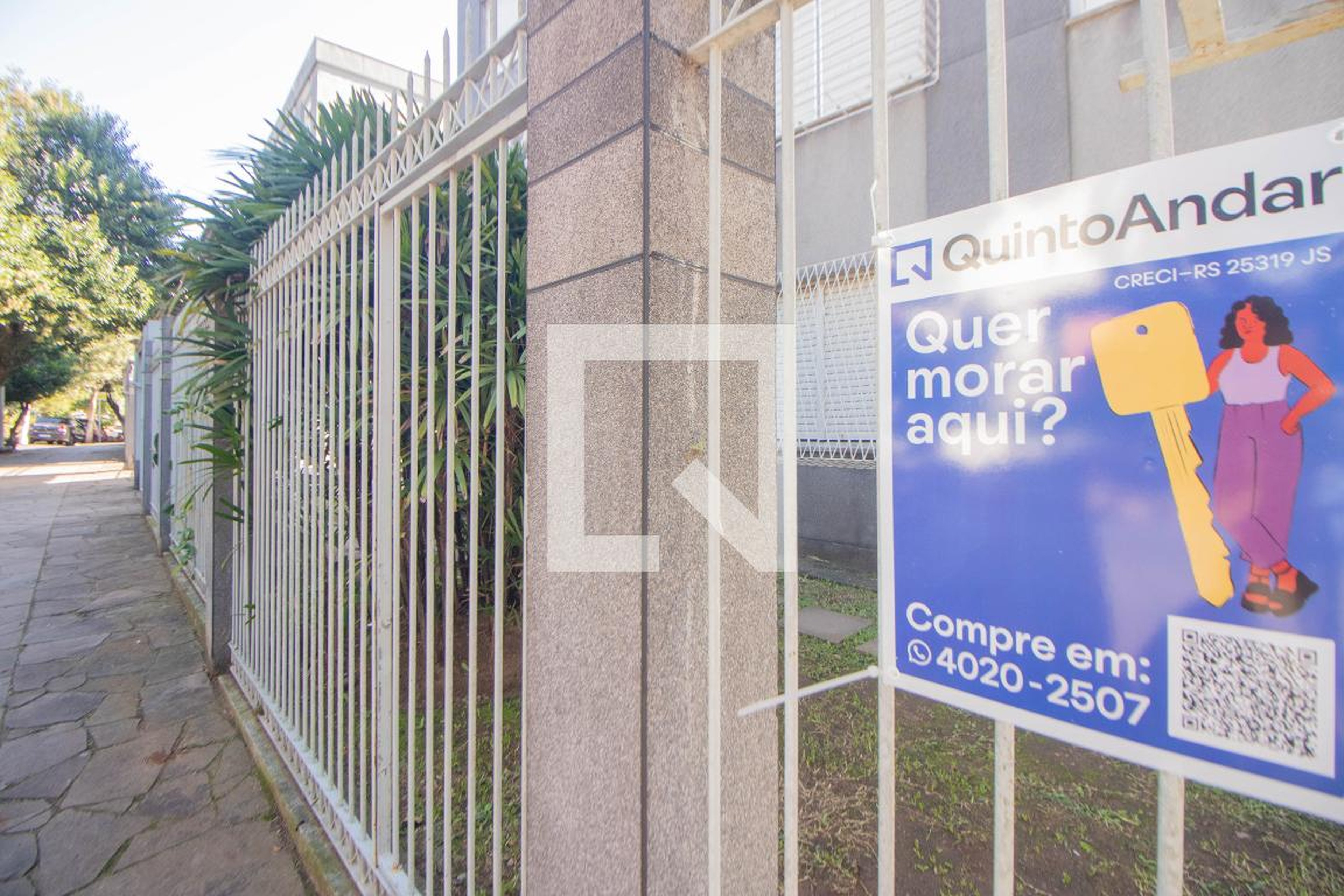 Fachada Condomínio de Irajá