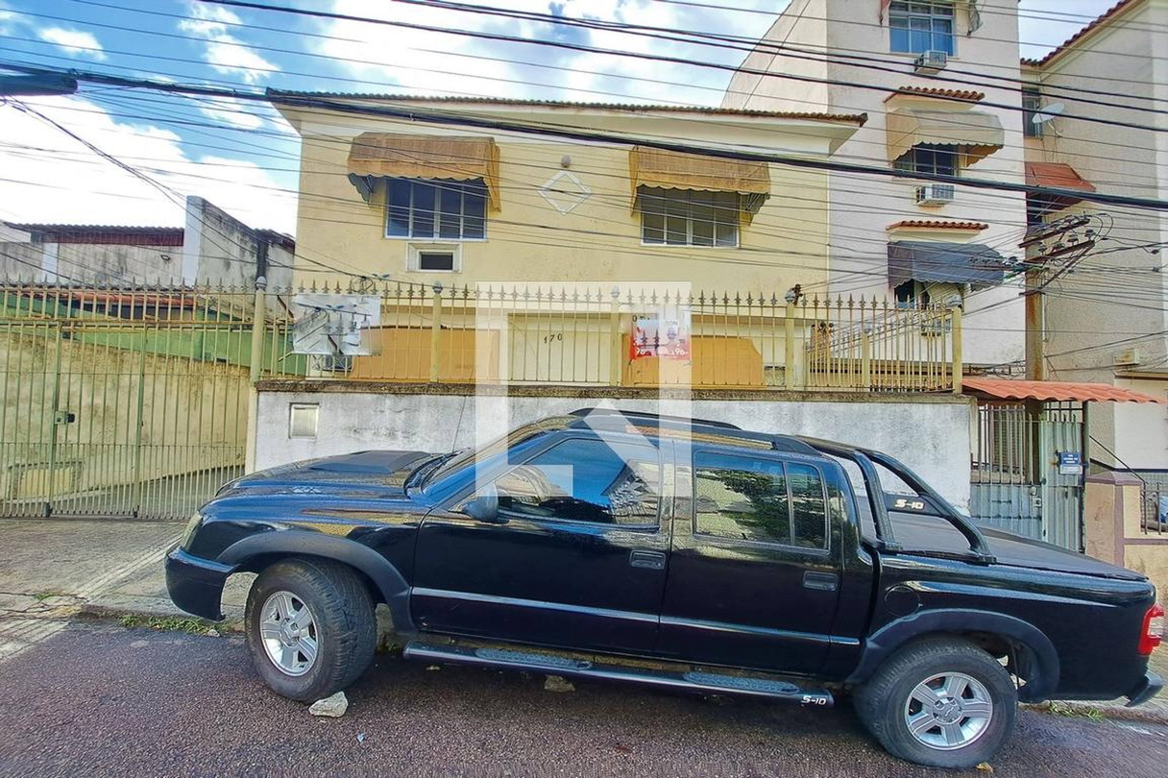 Fachada Condomínio em Rua Astreia, 170