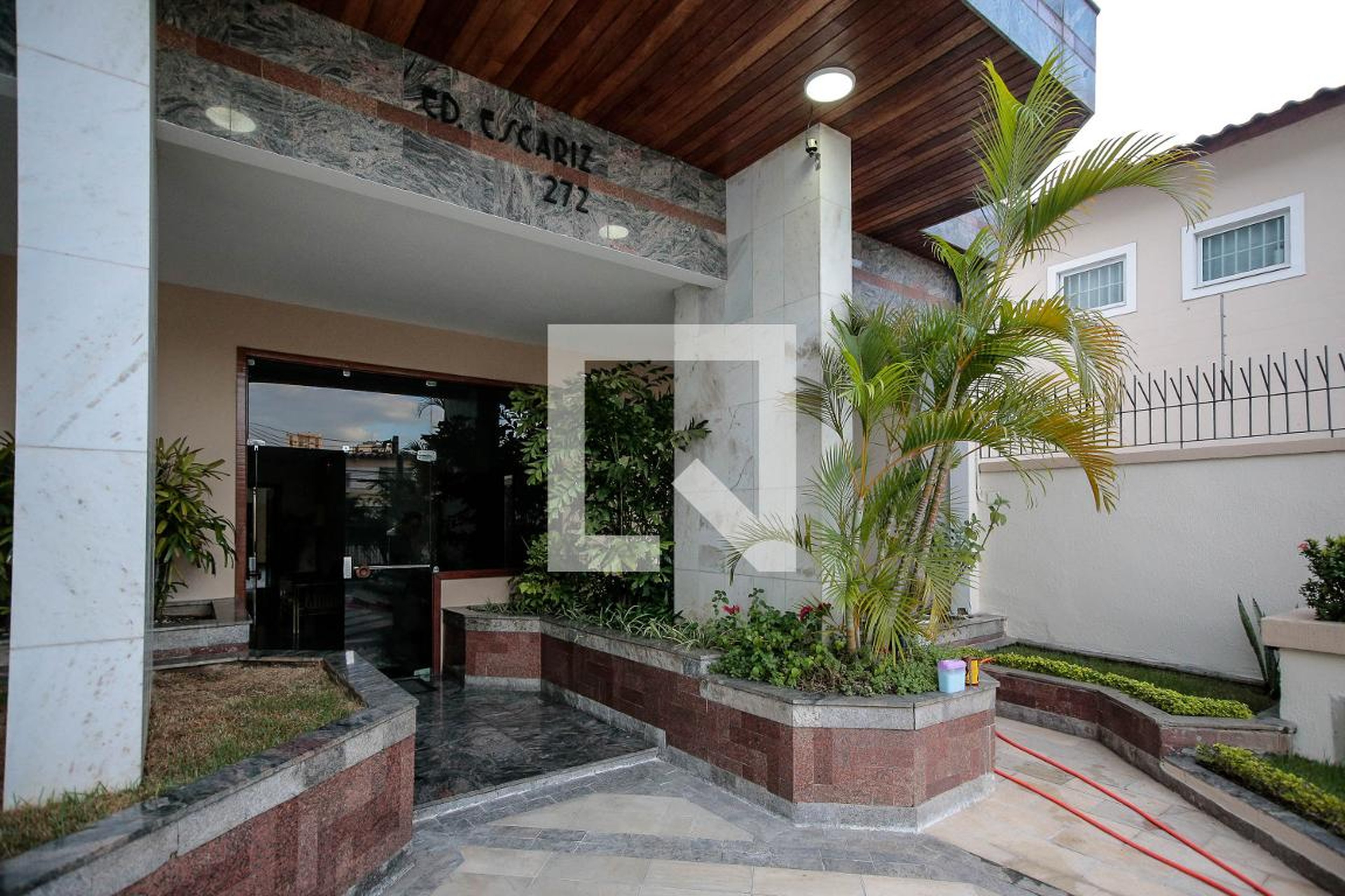 Entrada - Edifício Escariz