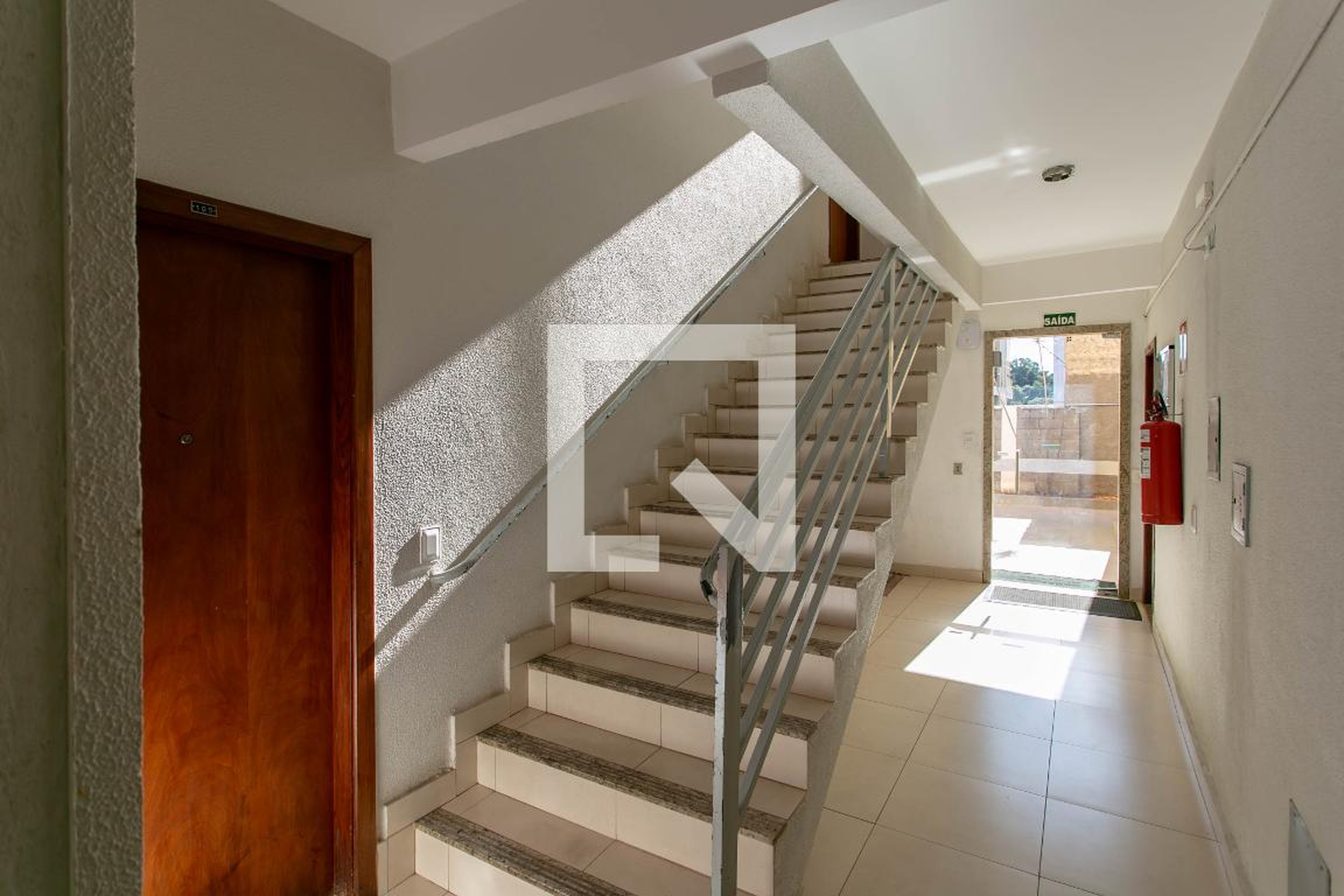 Hall de entrada - Edifício Arizona