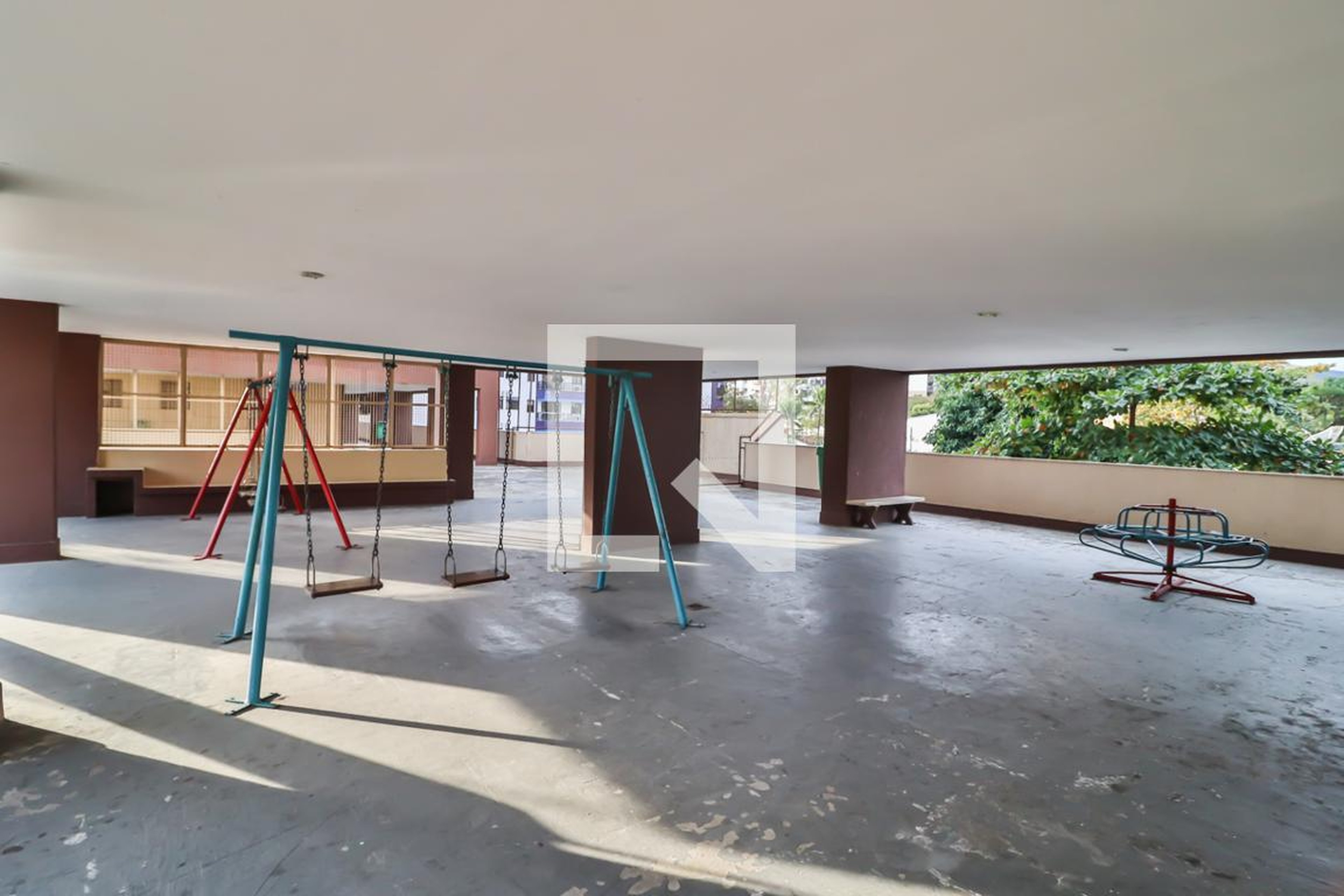 Playground - Pena Platina