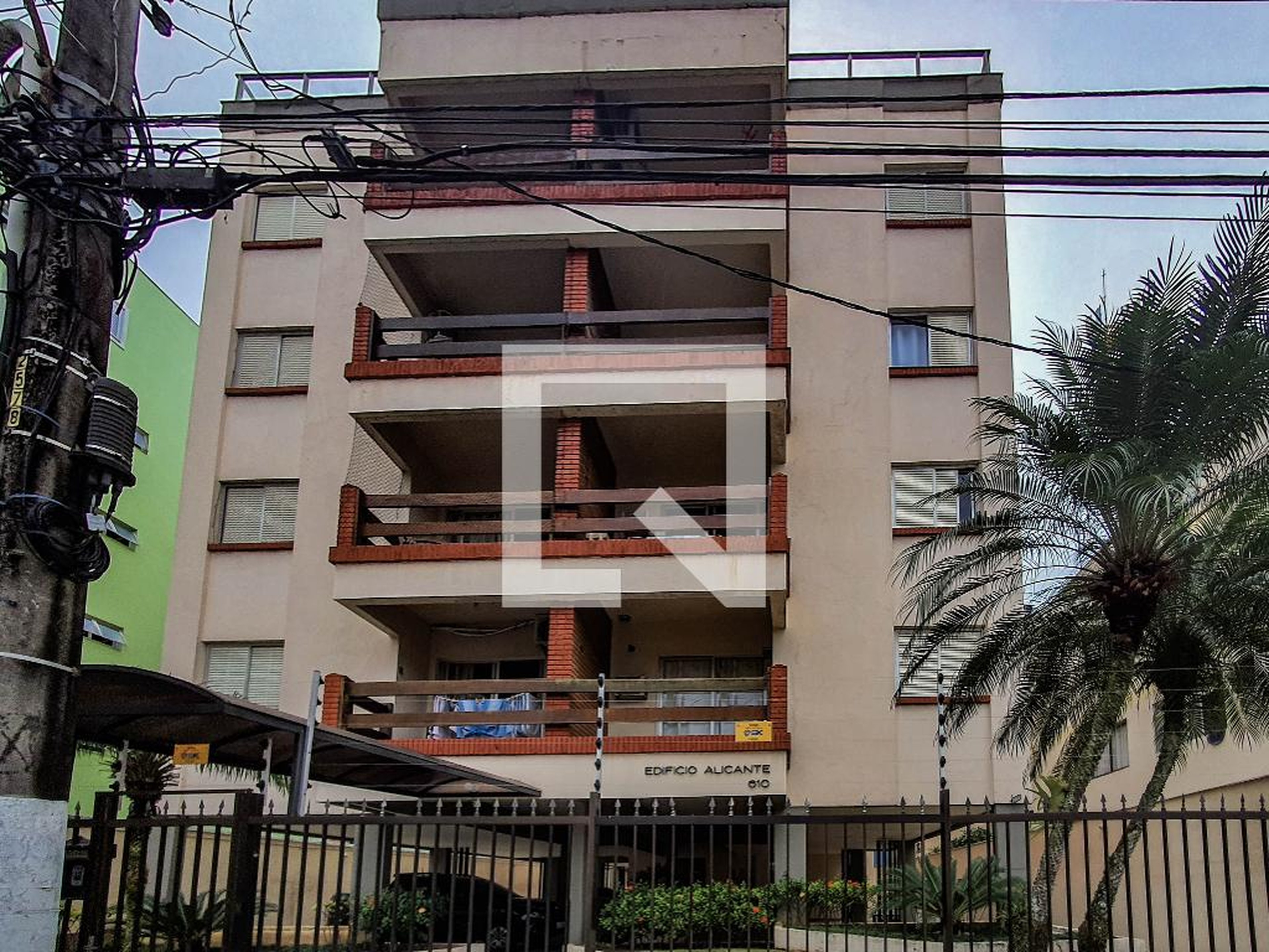 Fachada do Prédio Condomínio em Avenida Abílio dos Santos Branco, 610