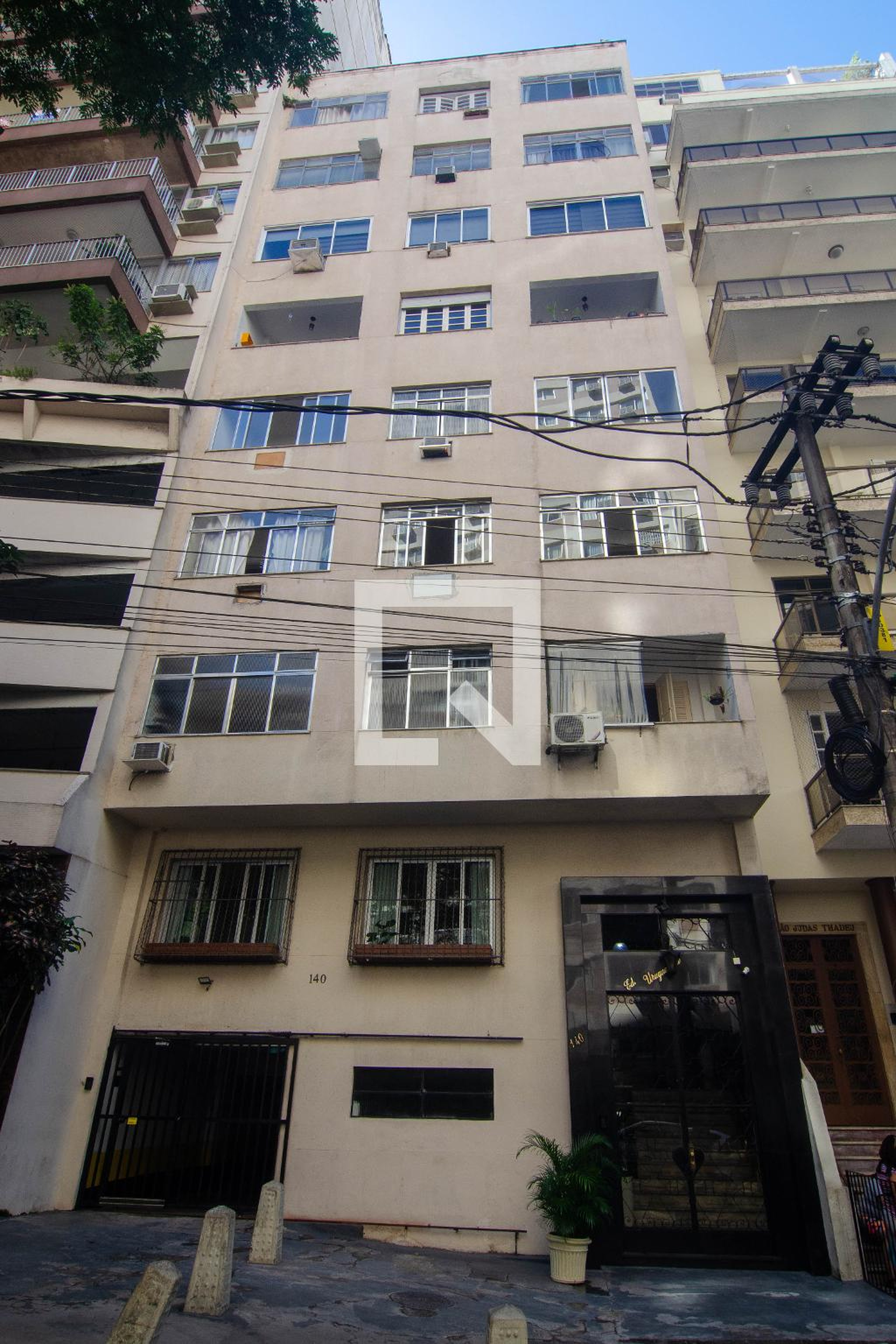 Fachada Condomínio em Ladeira dos Tabajaras, 150