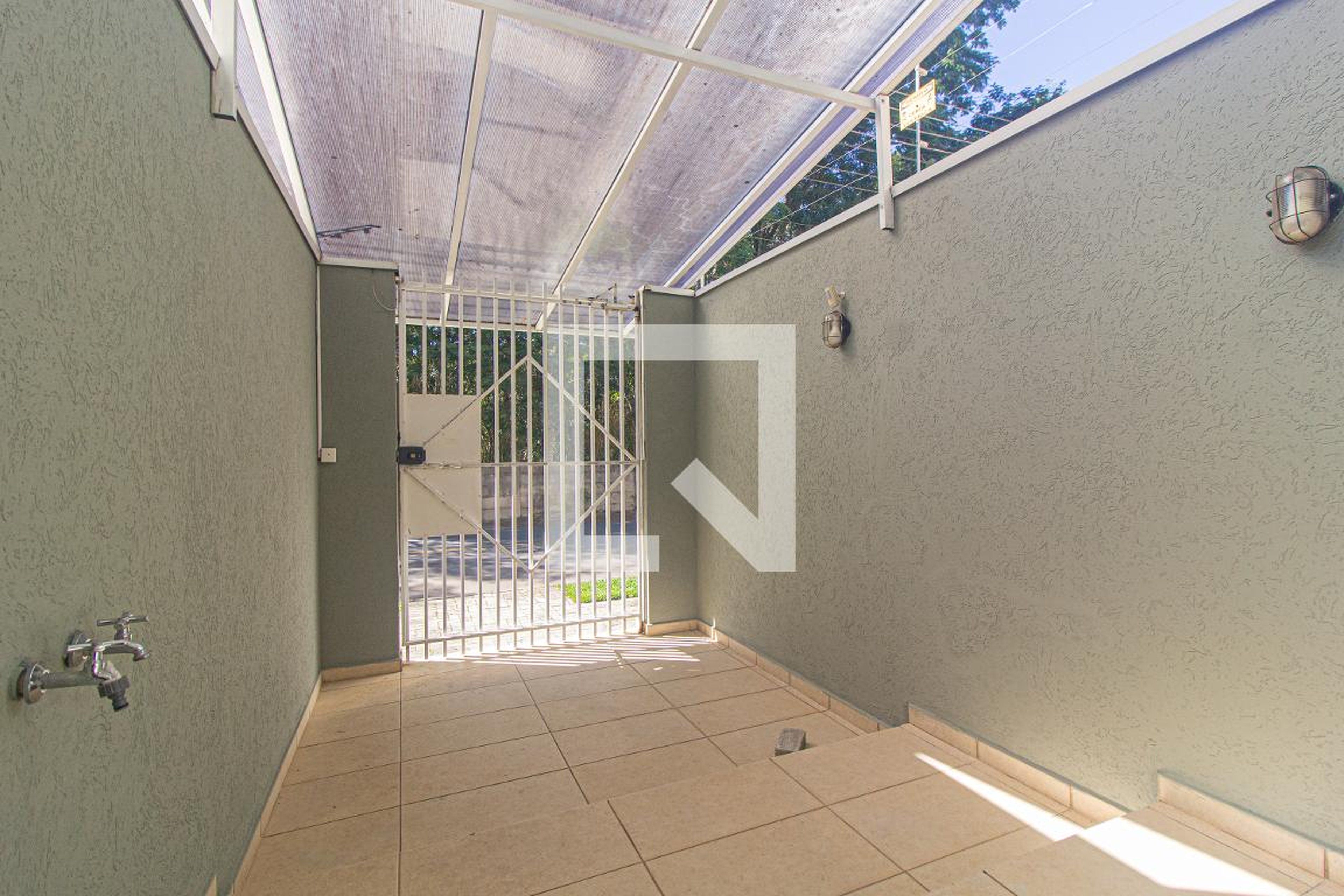 Entrada - Wilmont Residence