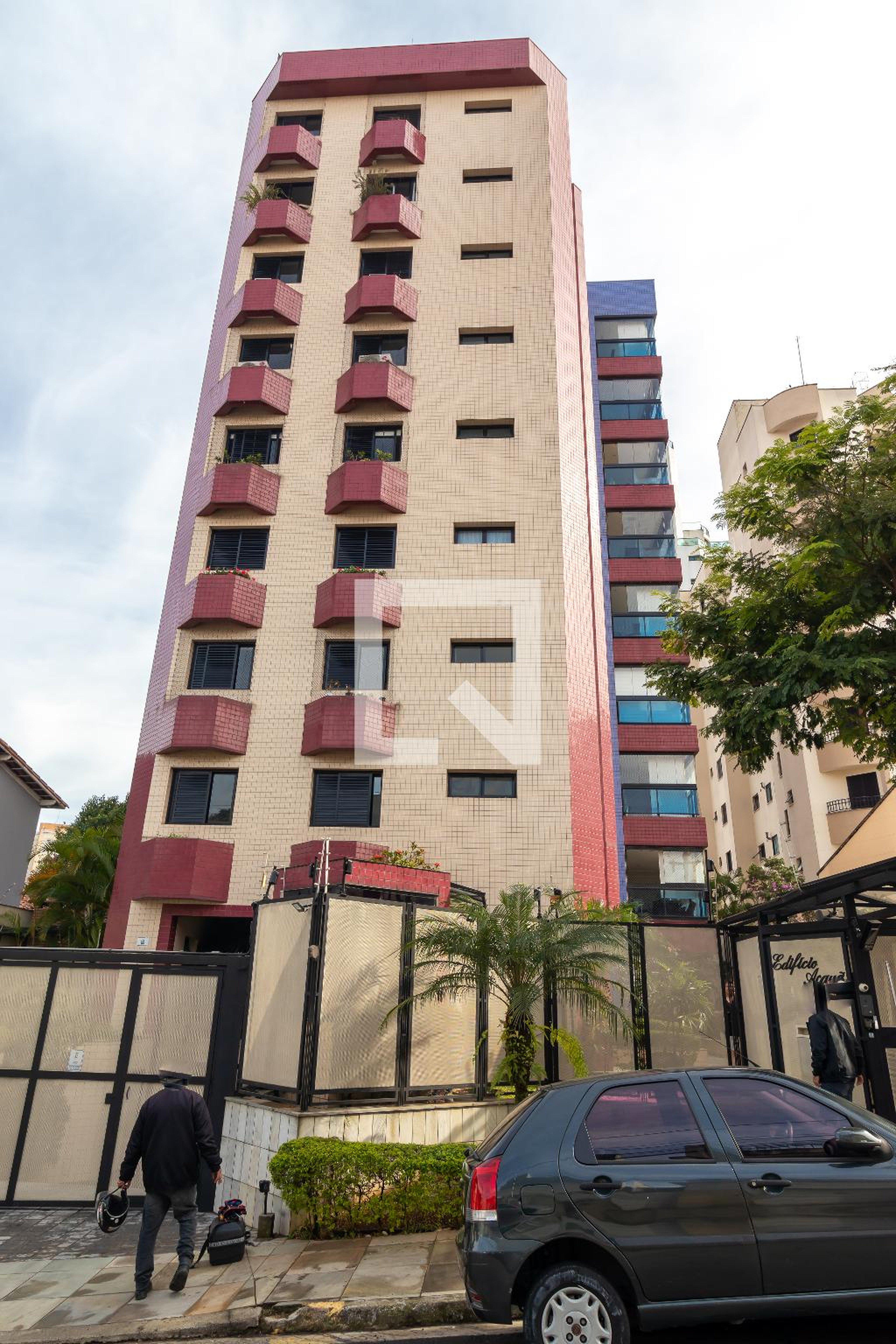 Fachada do Condomínio Condomínio Acauã