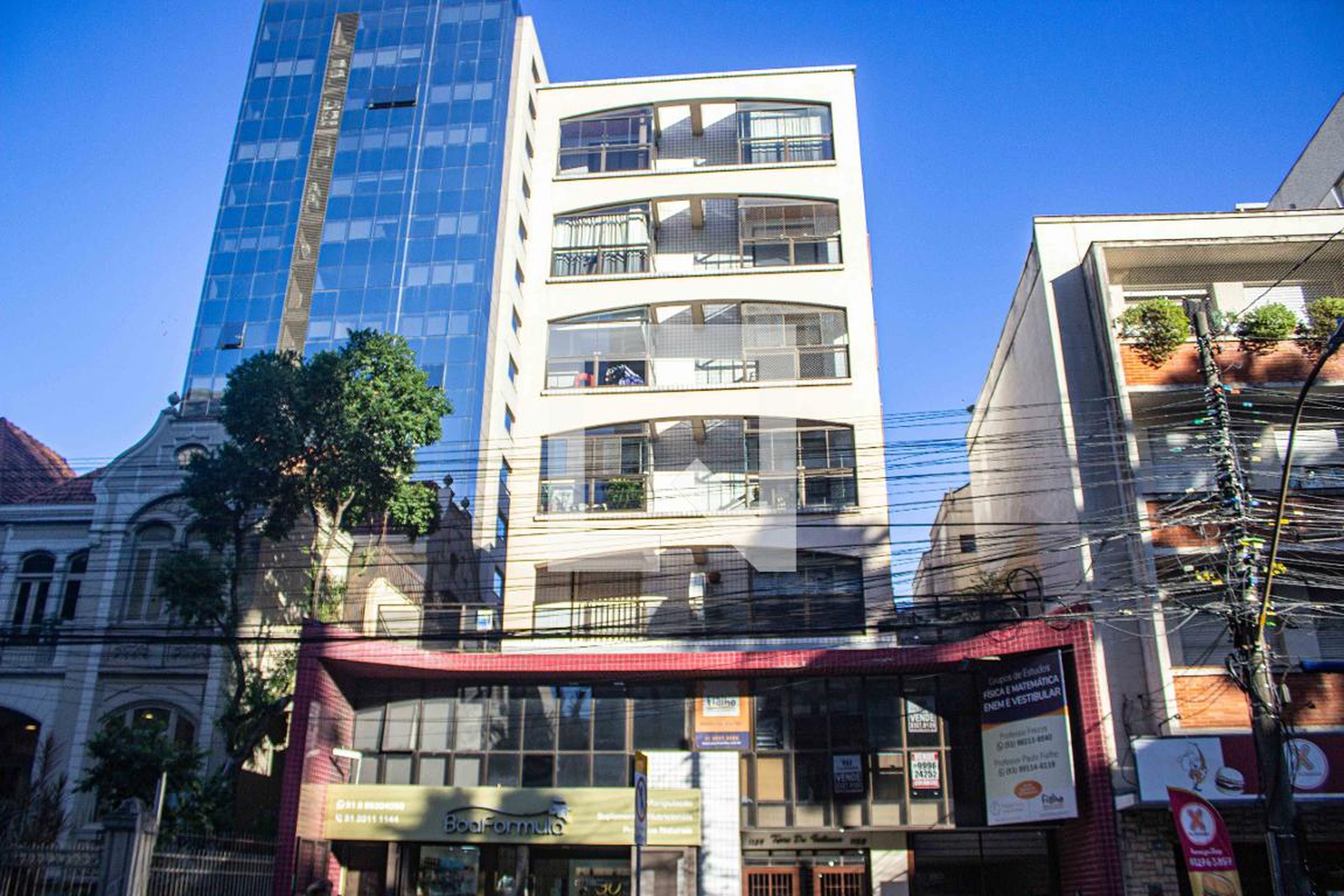 Fachada do Prédio Condomínio Torre de Valencia