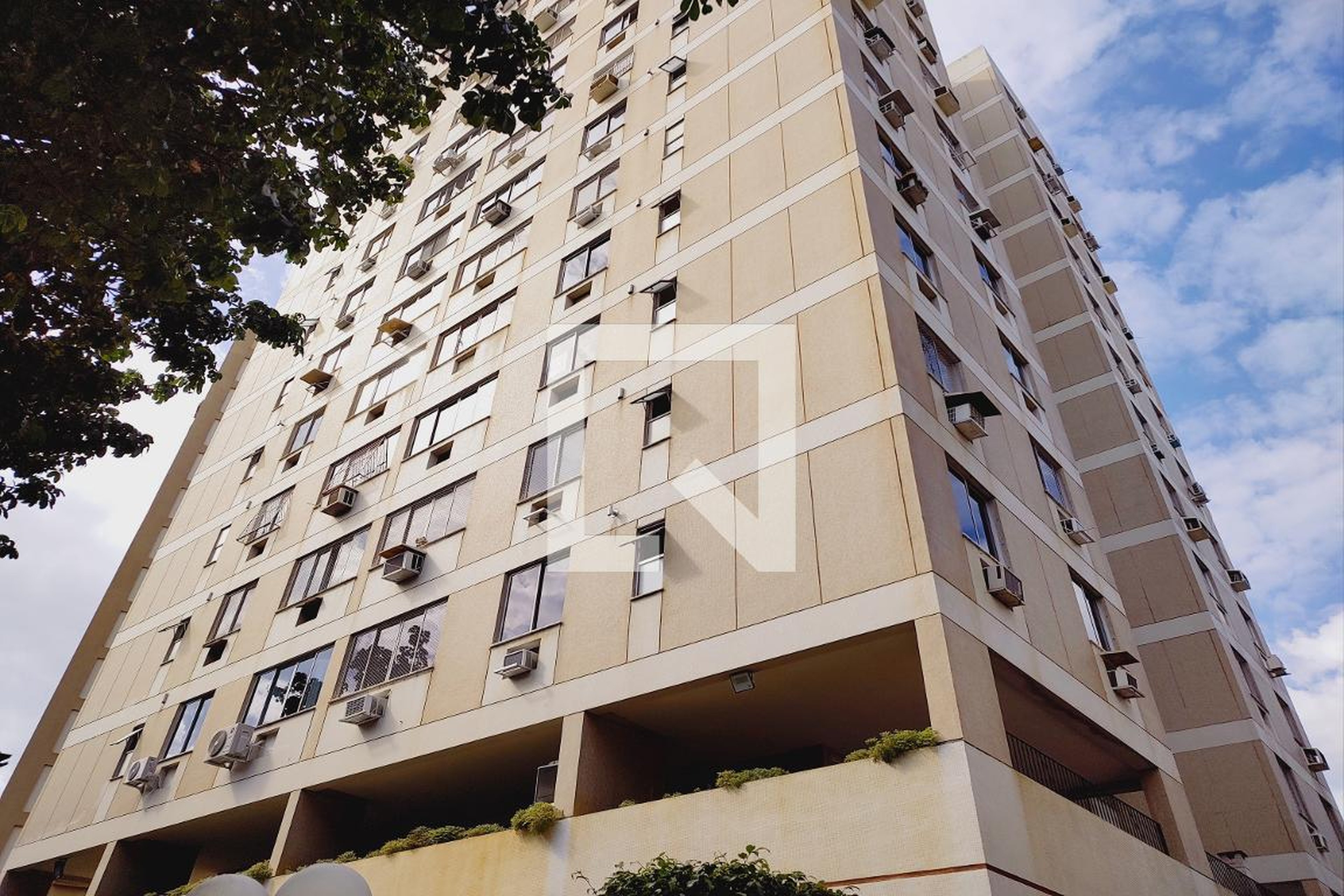 Fachada do Prédio Condomínio ado de Amarante