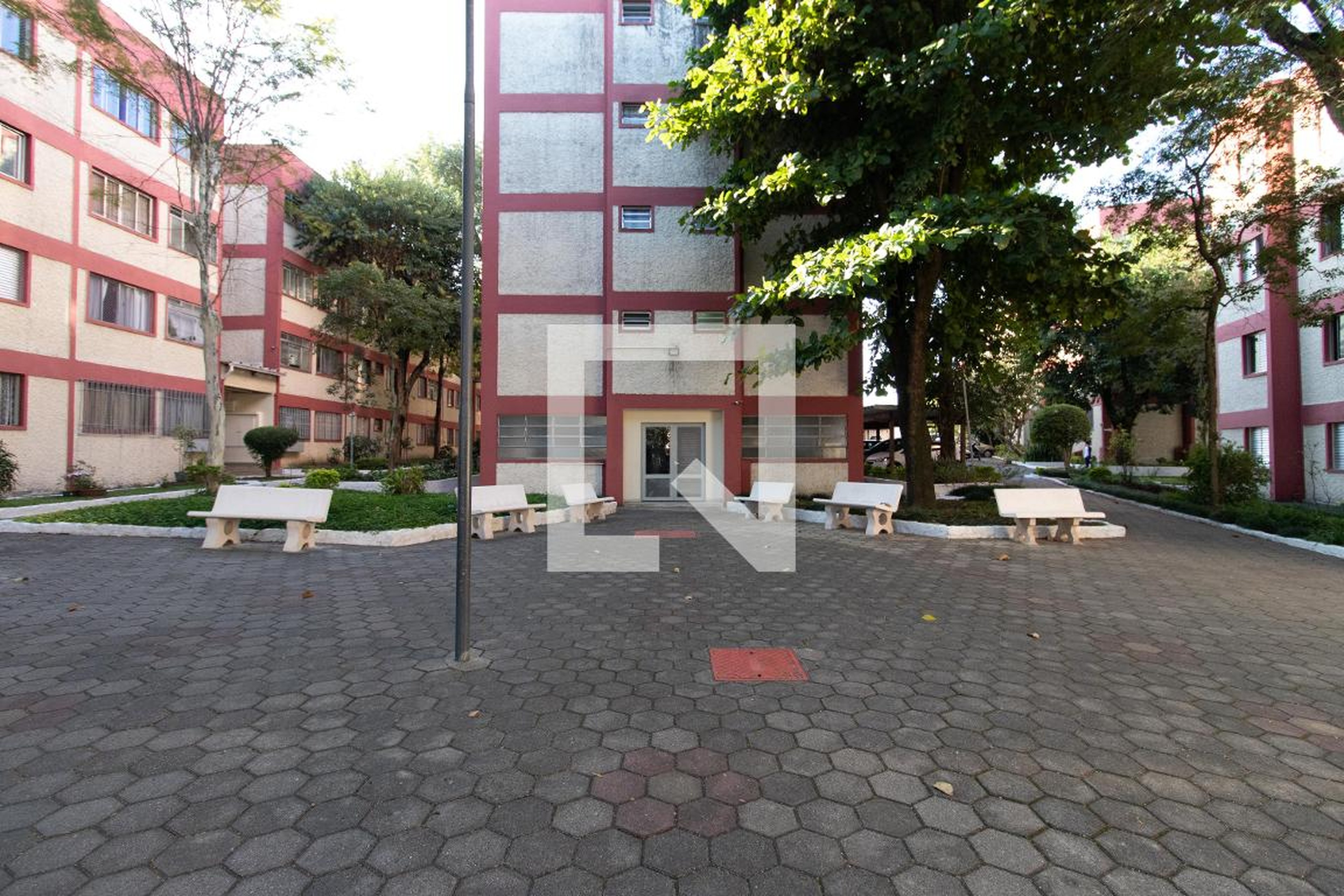 Área Externa - CJ. Maria Miranda