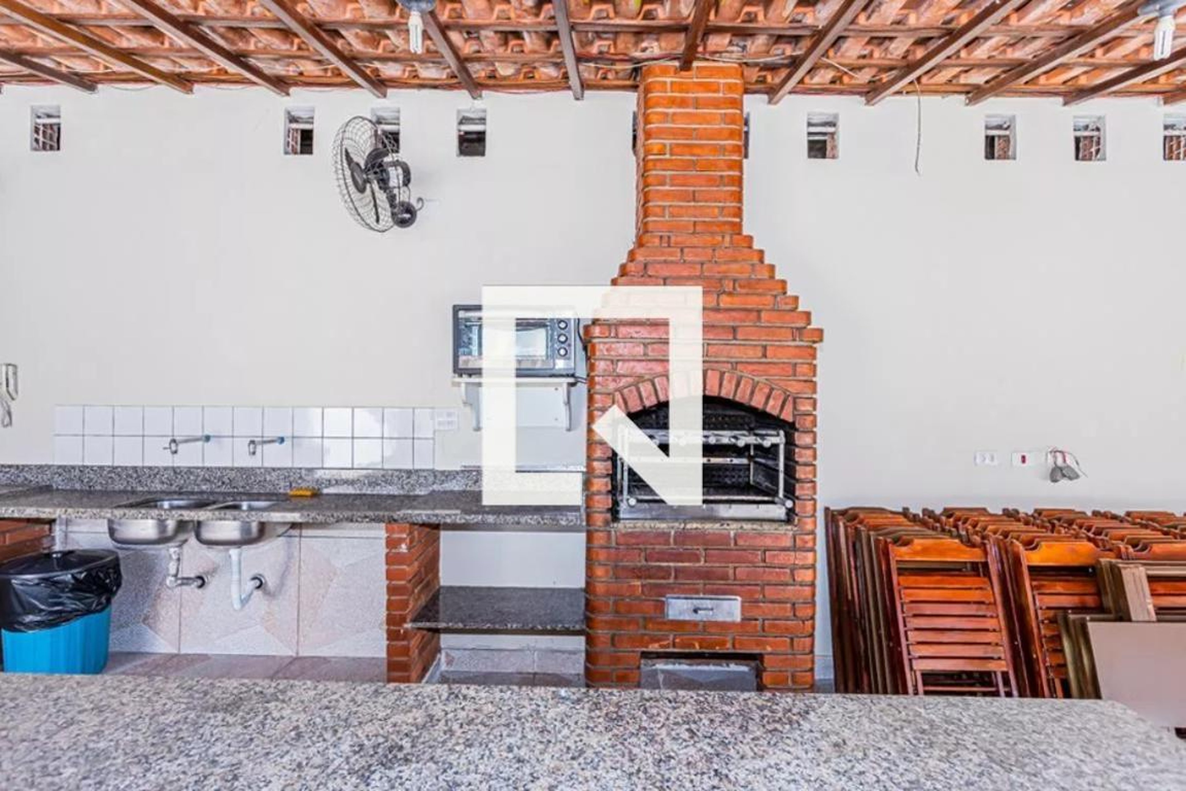 Churrasqueira - Edifício Palacete Chamonix