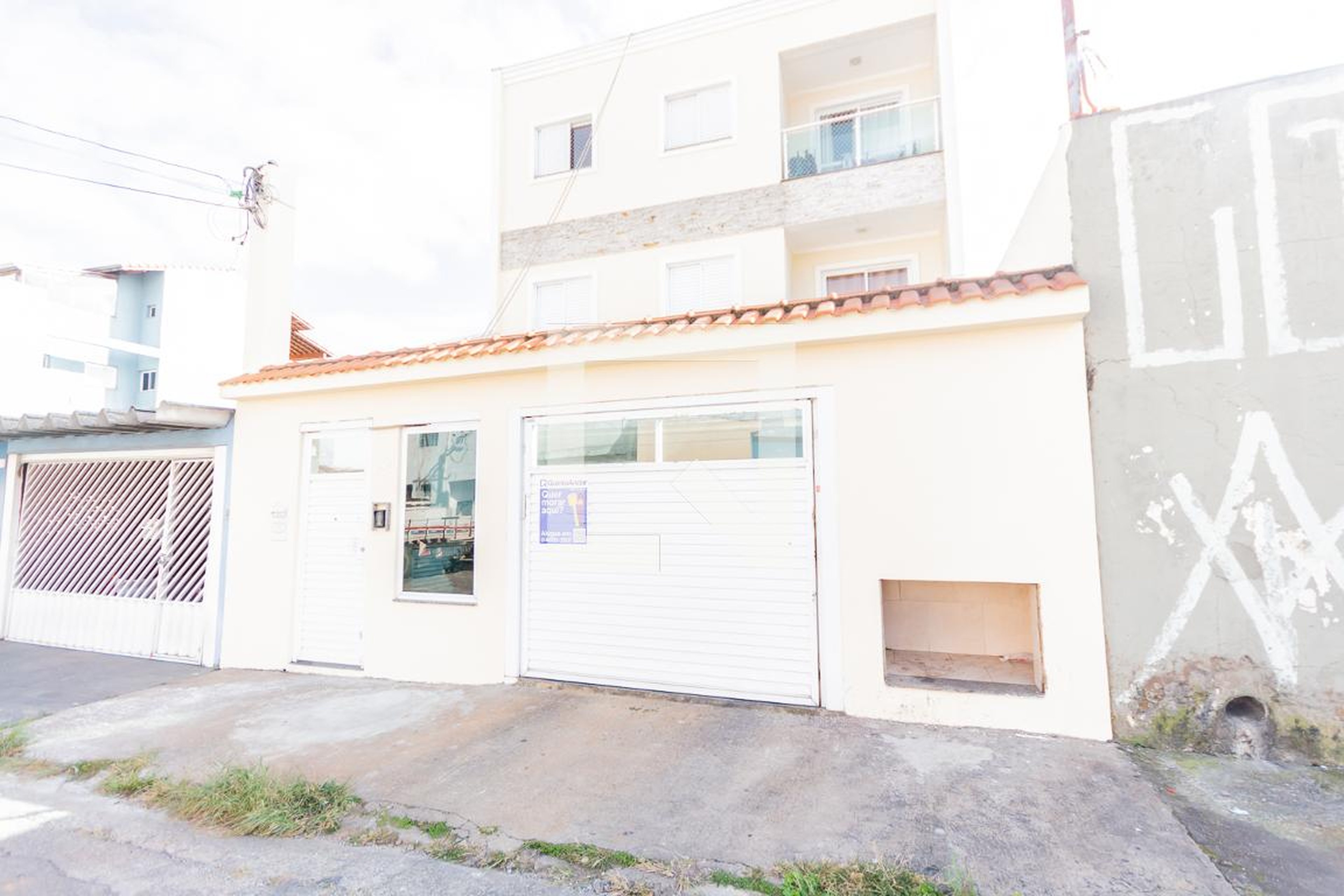 Fachada Condomínio em Rua Matilde, 272