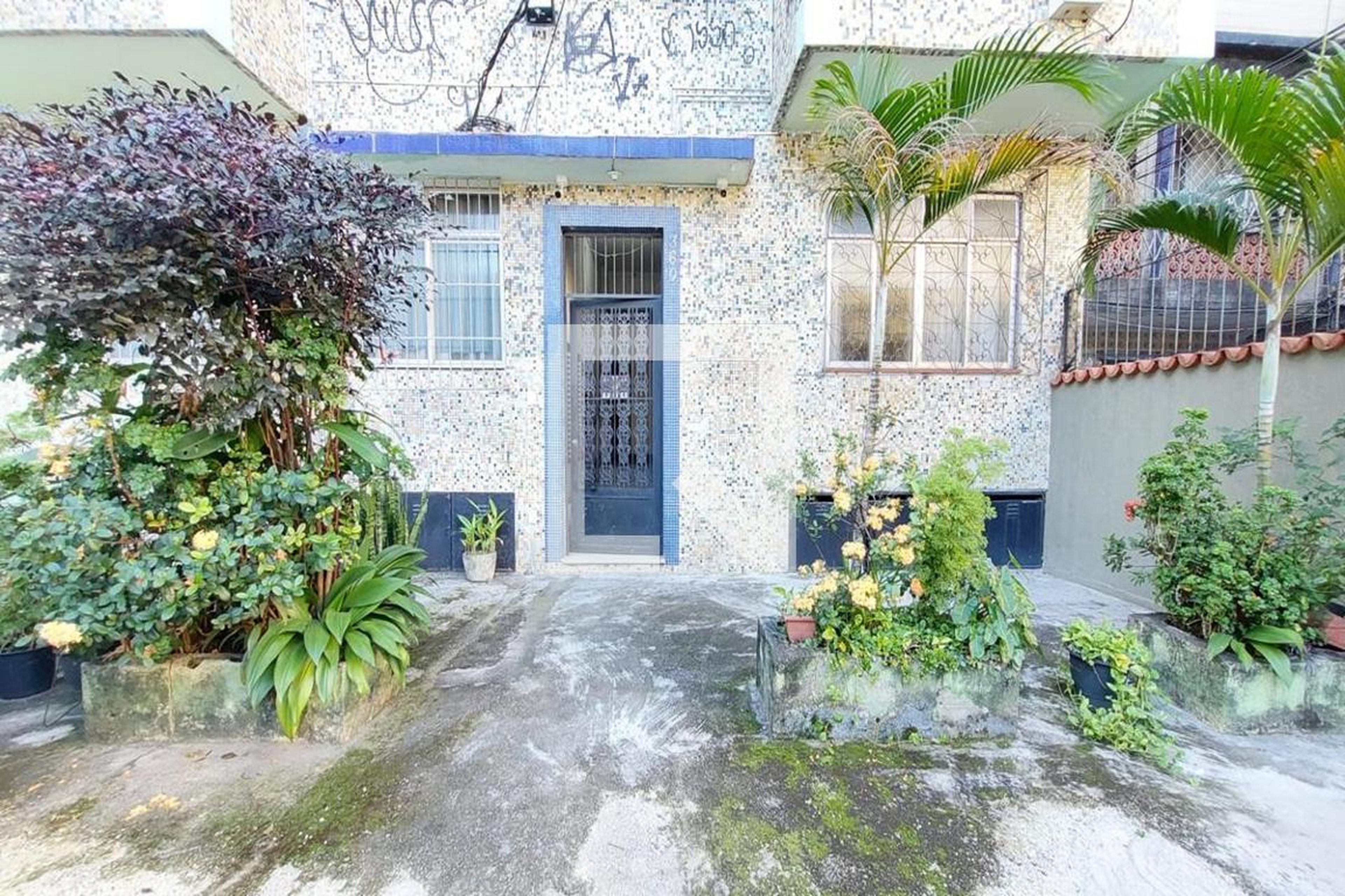 Fachada Condomínio em Rua Goiás, 360