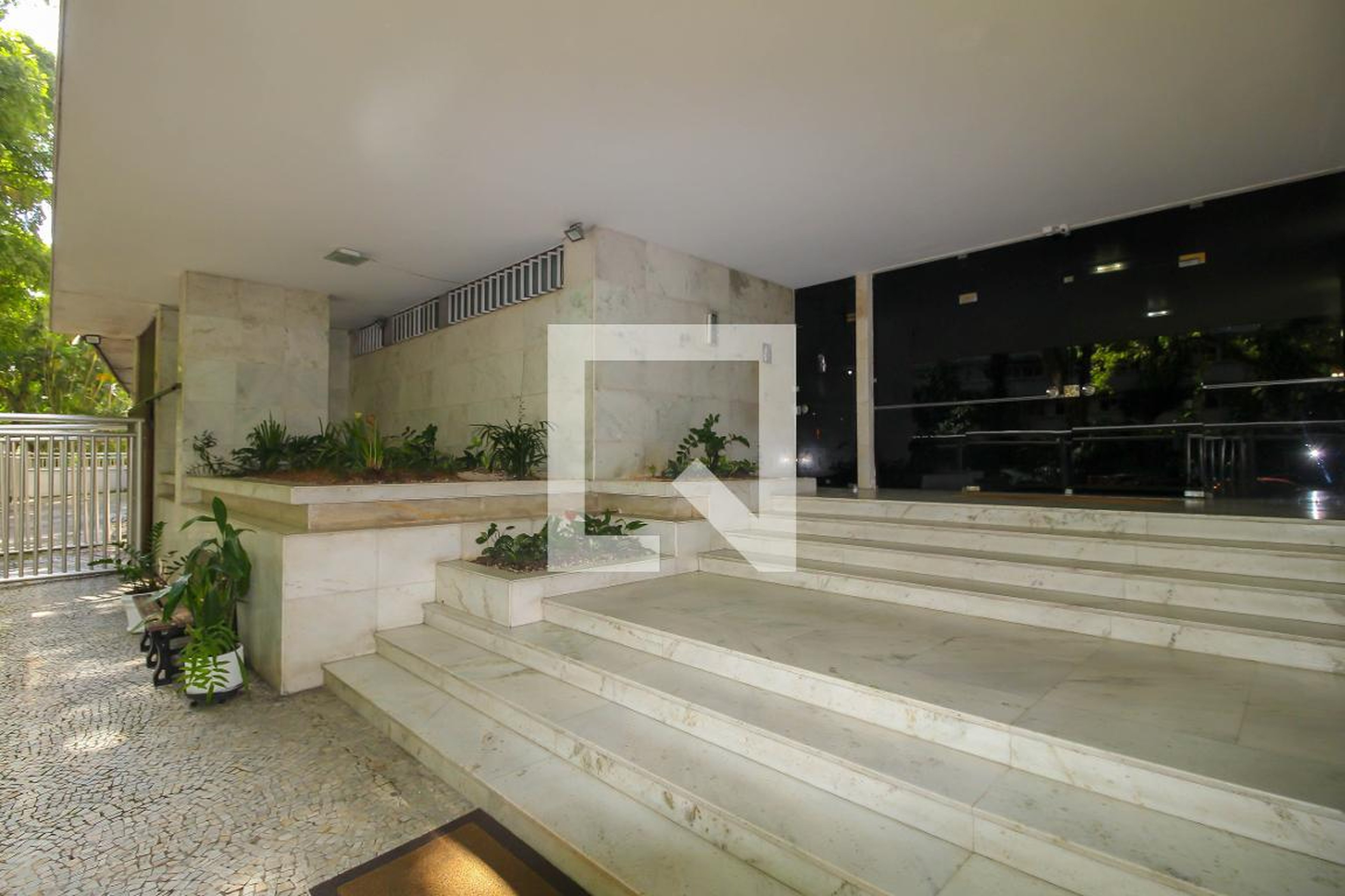 Área Externa - Edifício Infante Dom Pedro Affonso