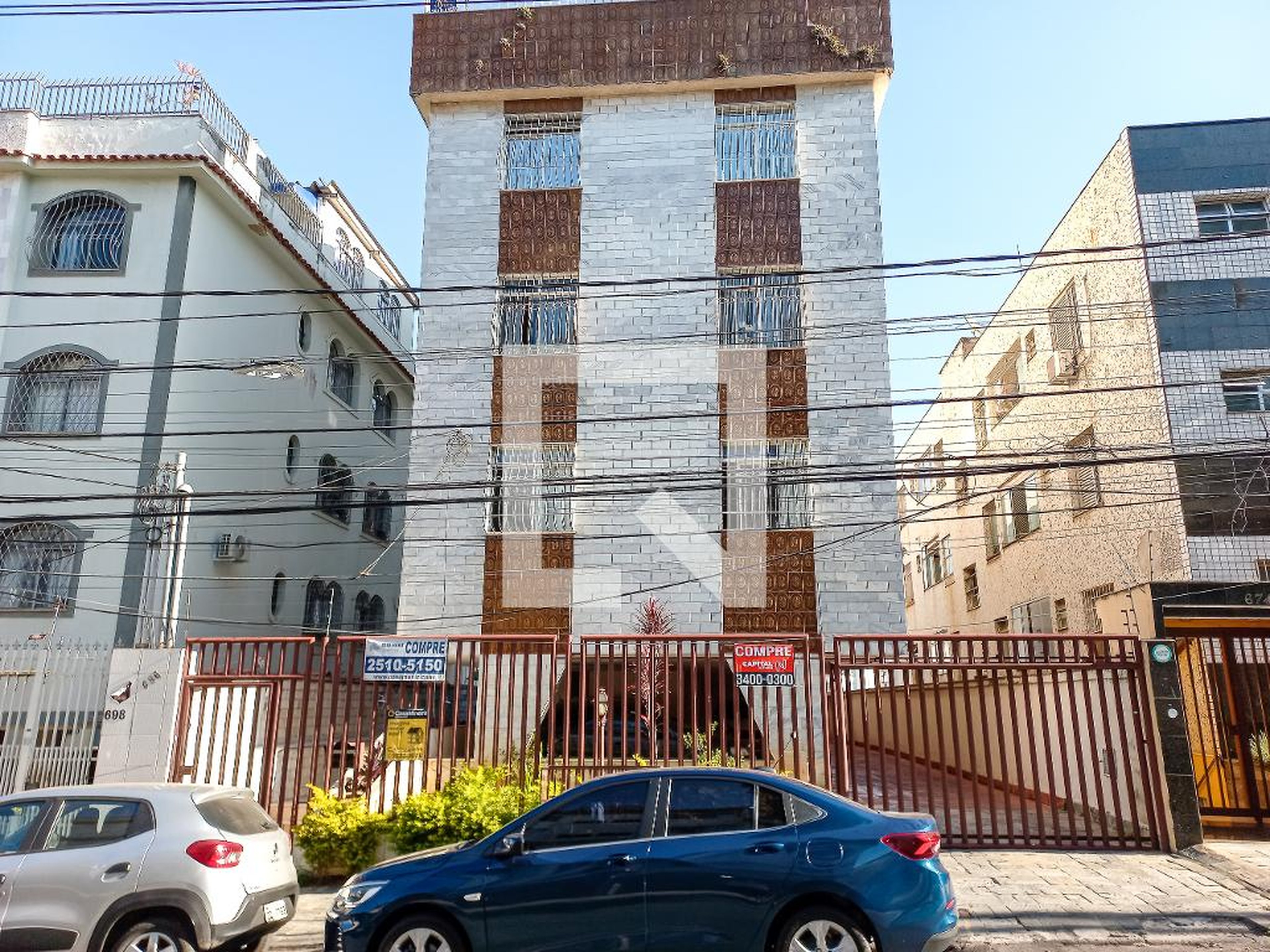 Fachada Condomínio em Rua Doutor Plínio de Morais, 686