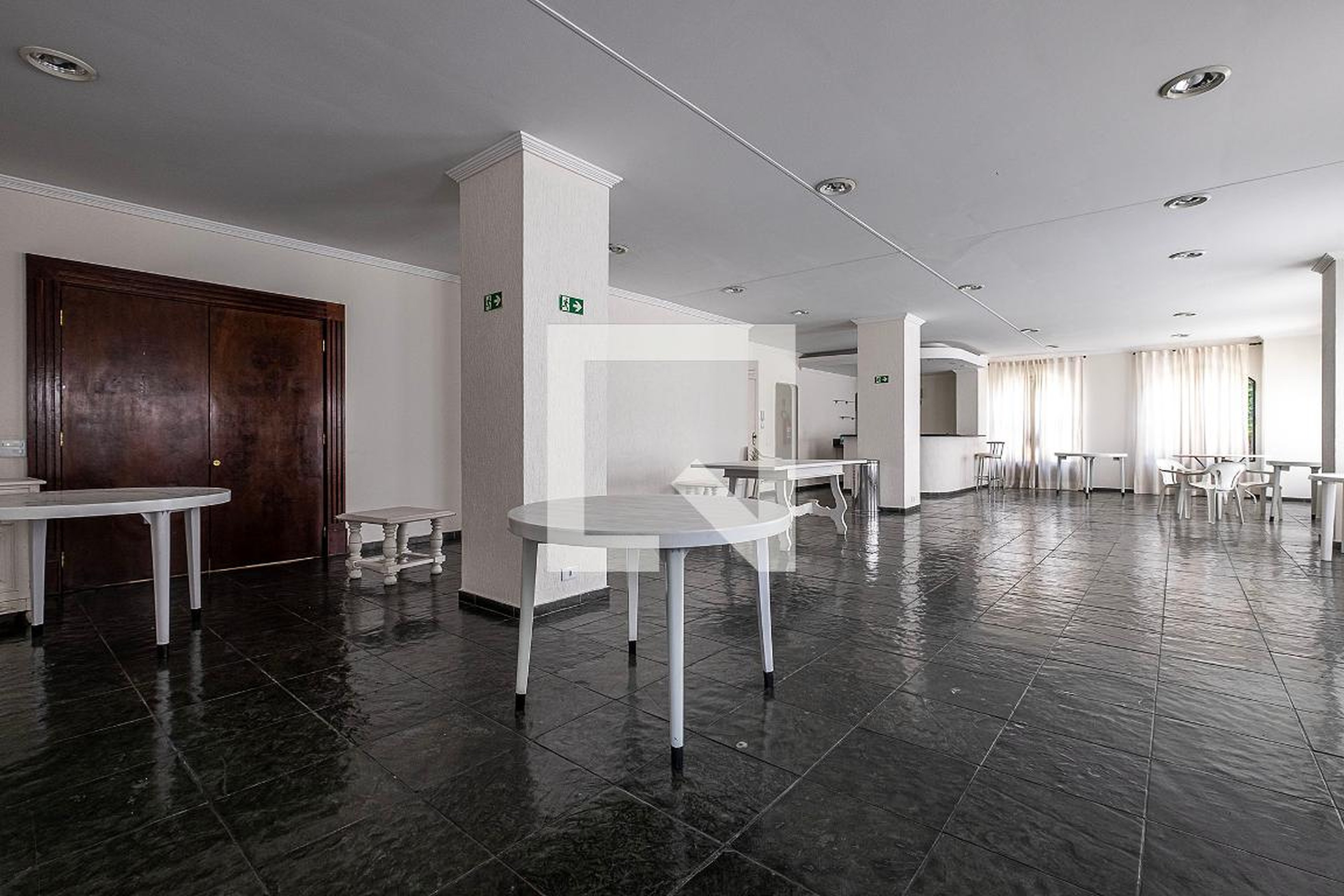 Salão de Festas 2 - Burgos do Sumaré