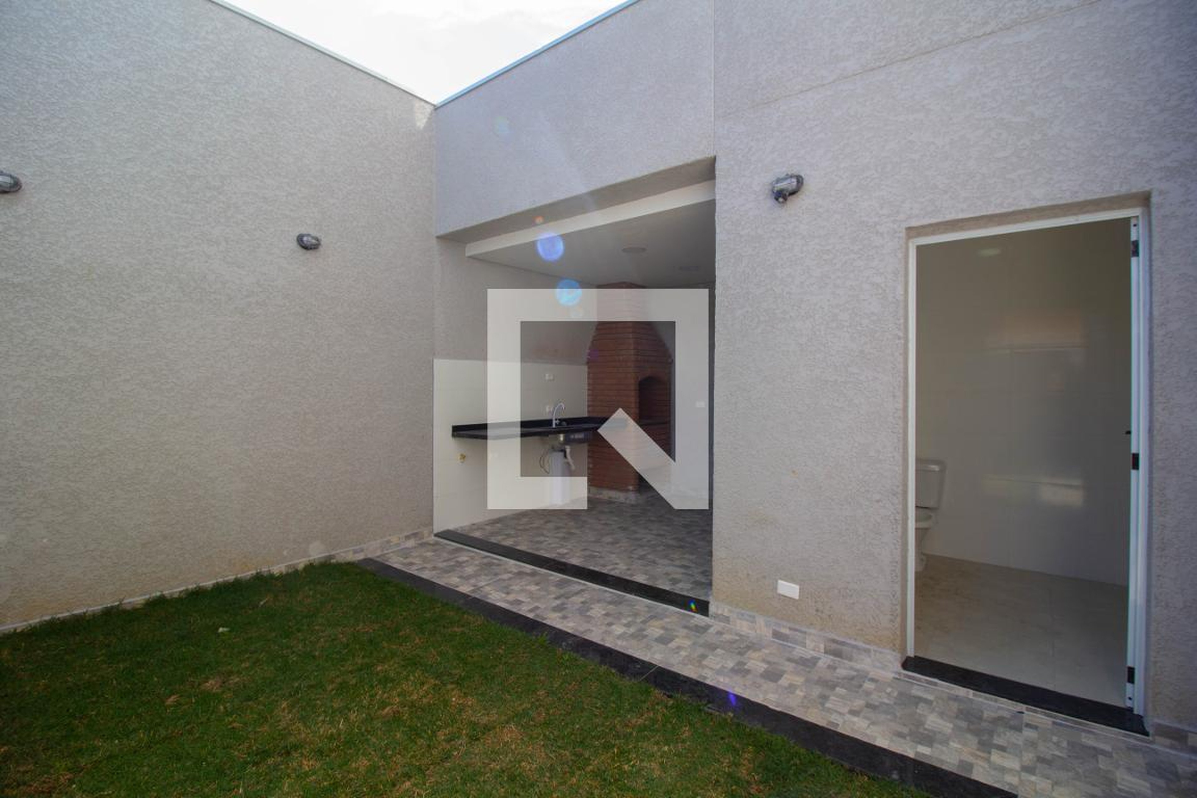 Área Externa - Safira