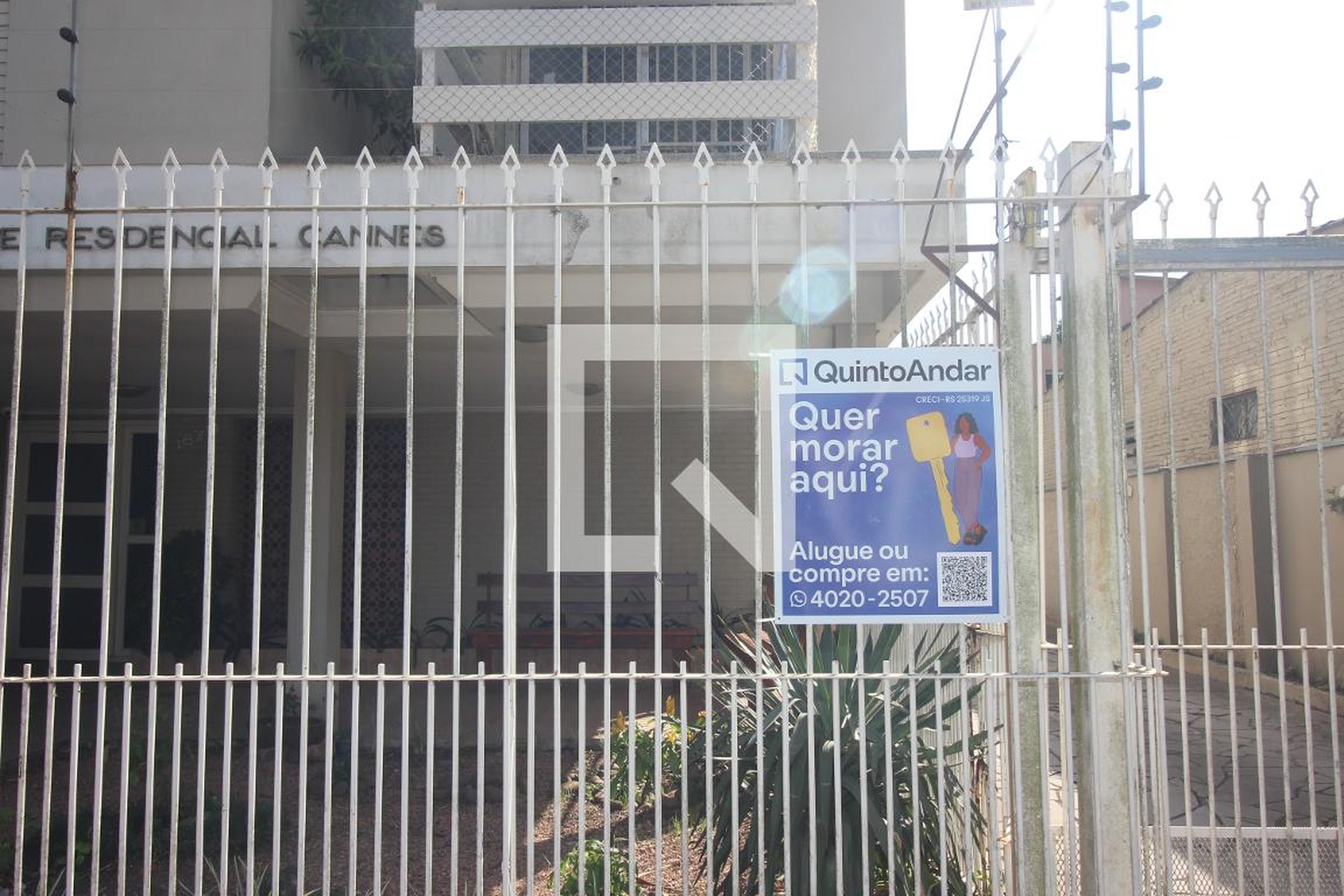 Fachada do Prédio Condomínio Parque Residencial Cannes