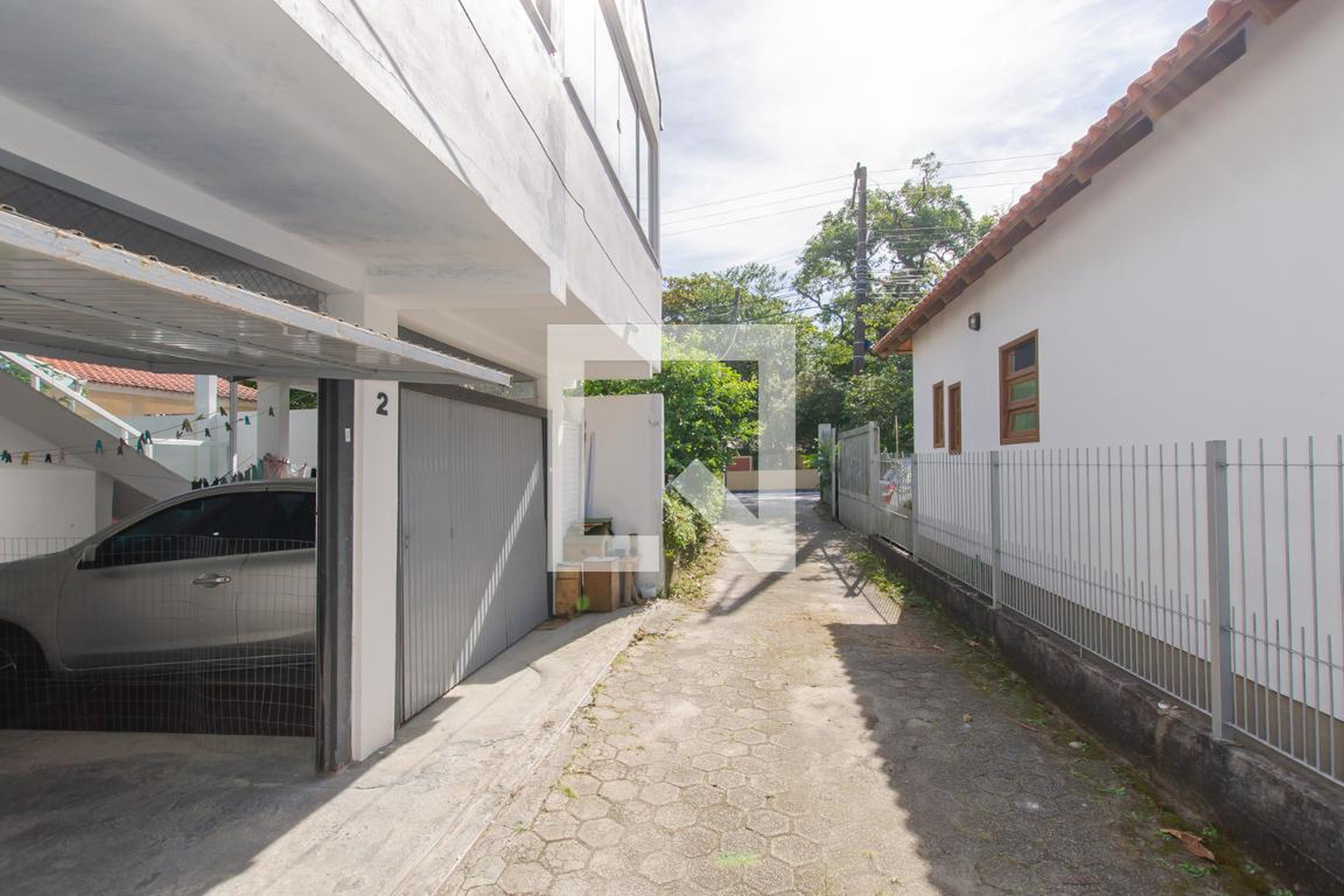 Fachada Condomínio em Estrada Haroldo Soares Glavan, 1467