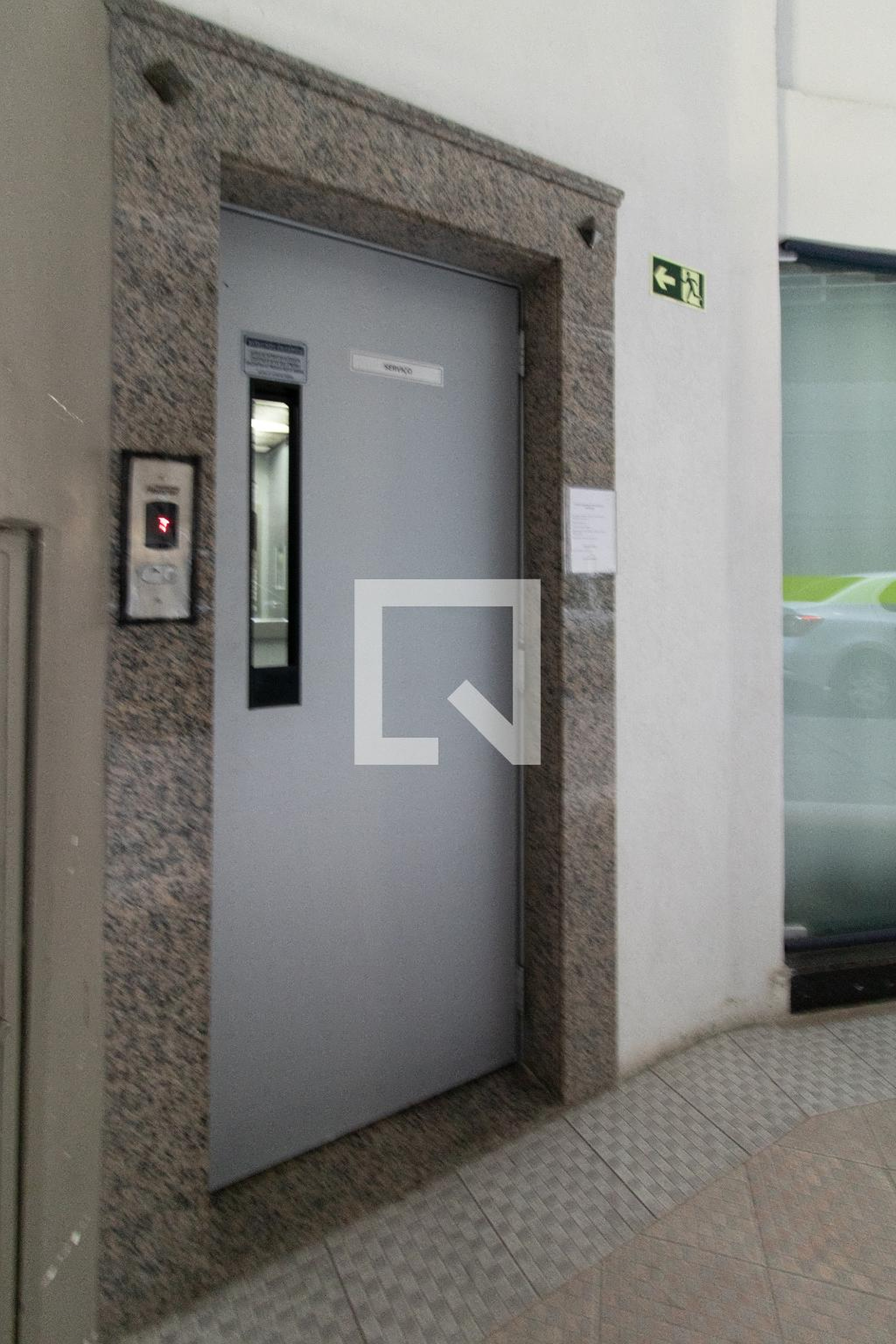 Elevador - Edifício Ada