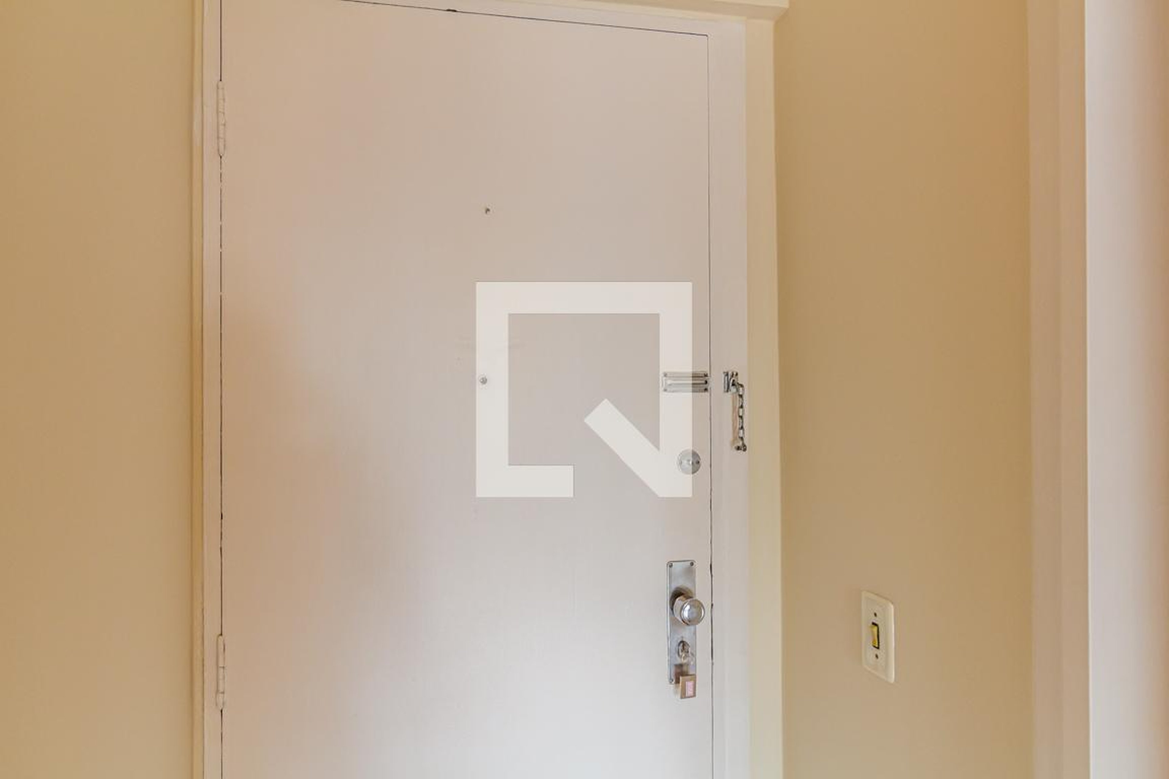 Hall de Entrada - Augustus