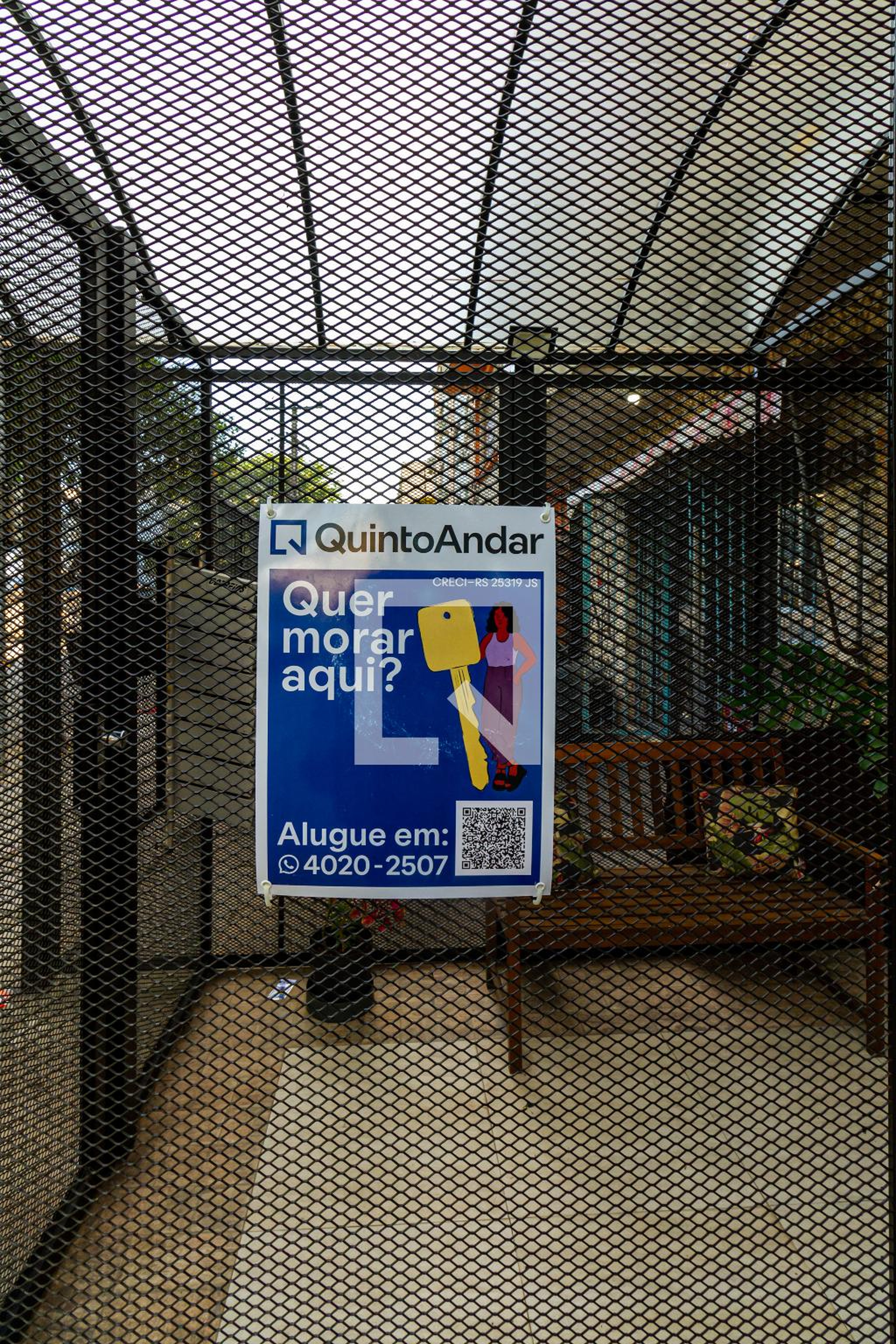 Fachada Condomínio em Rua General Lima E Silva, 1762