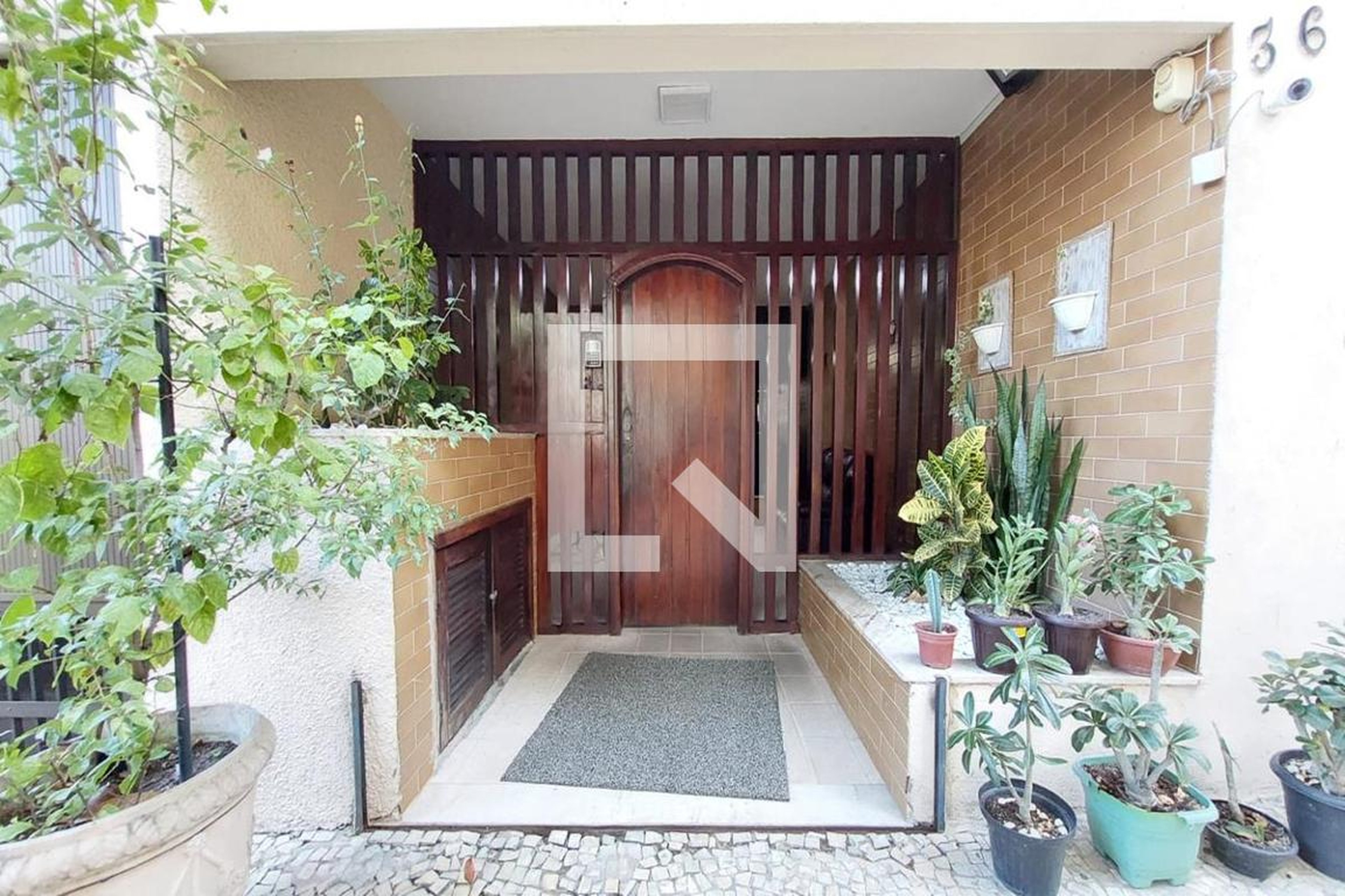 Fachada Edifício Ilha Bella