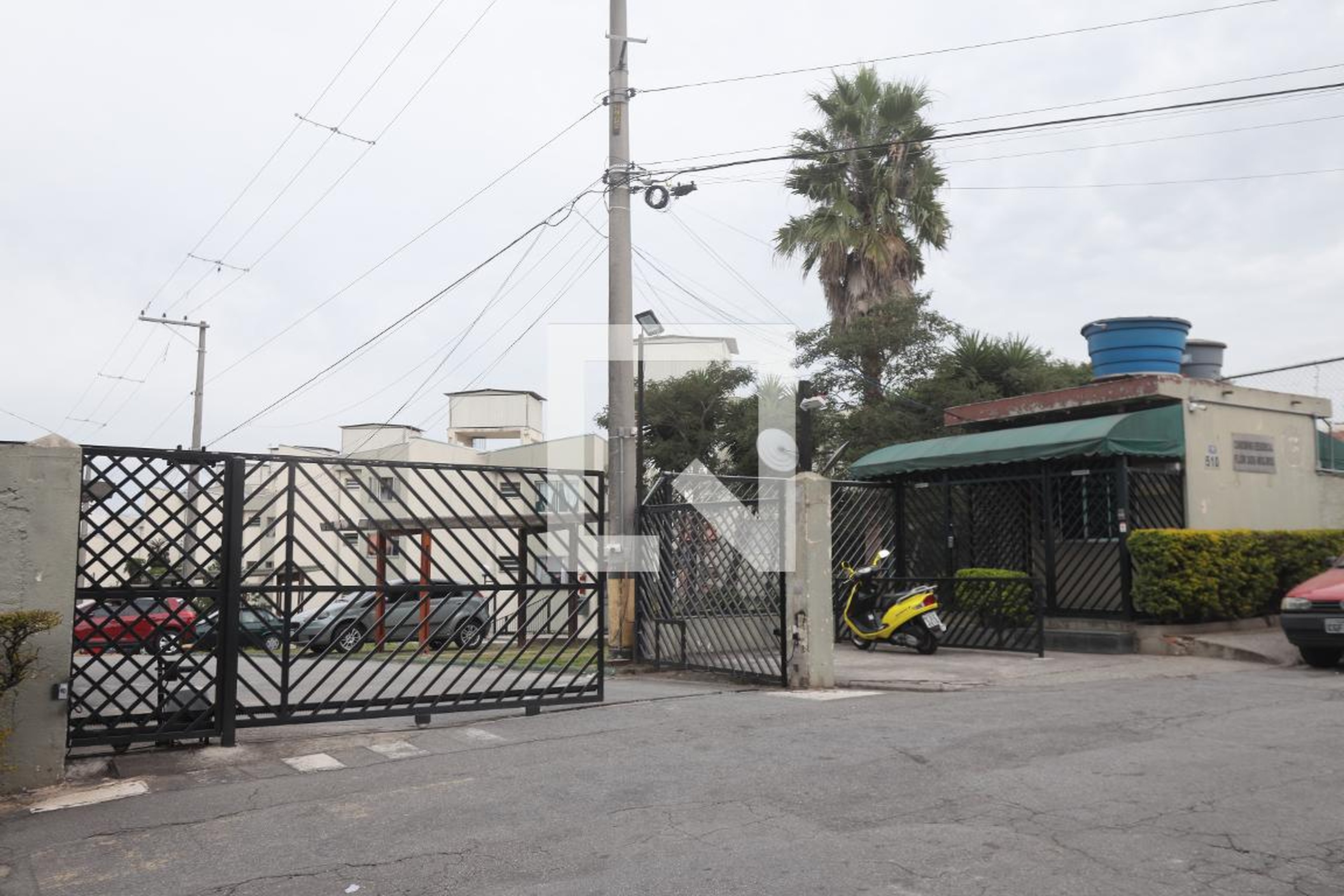 Fachada do Prédio Residencial Flor dos Morros