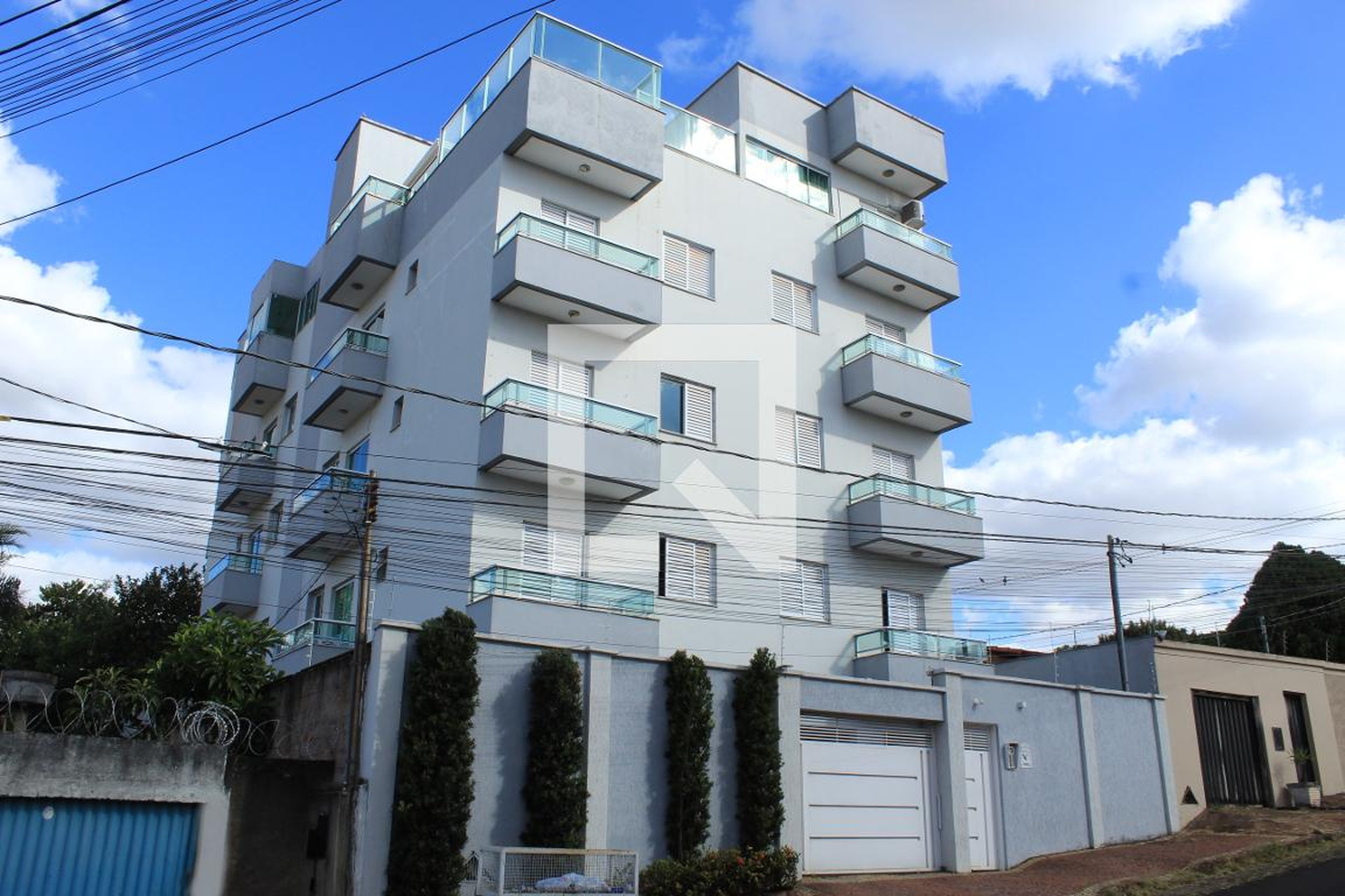 Fachada do Prédio Condomínio em Rua Almirante Barroso, 389