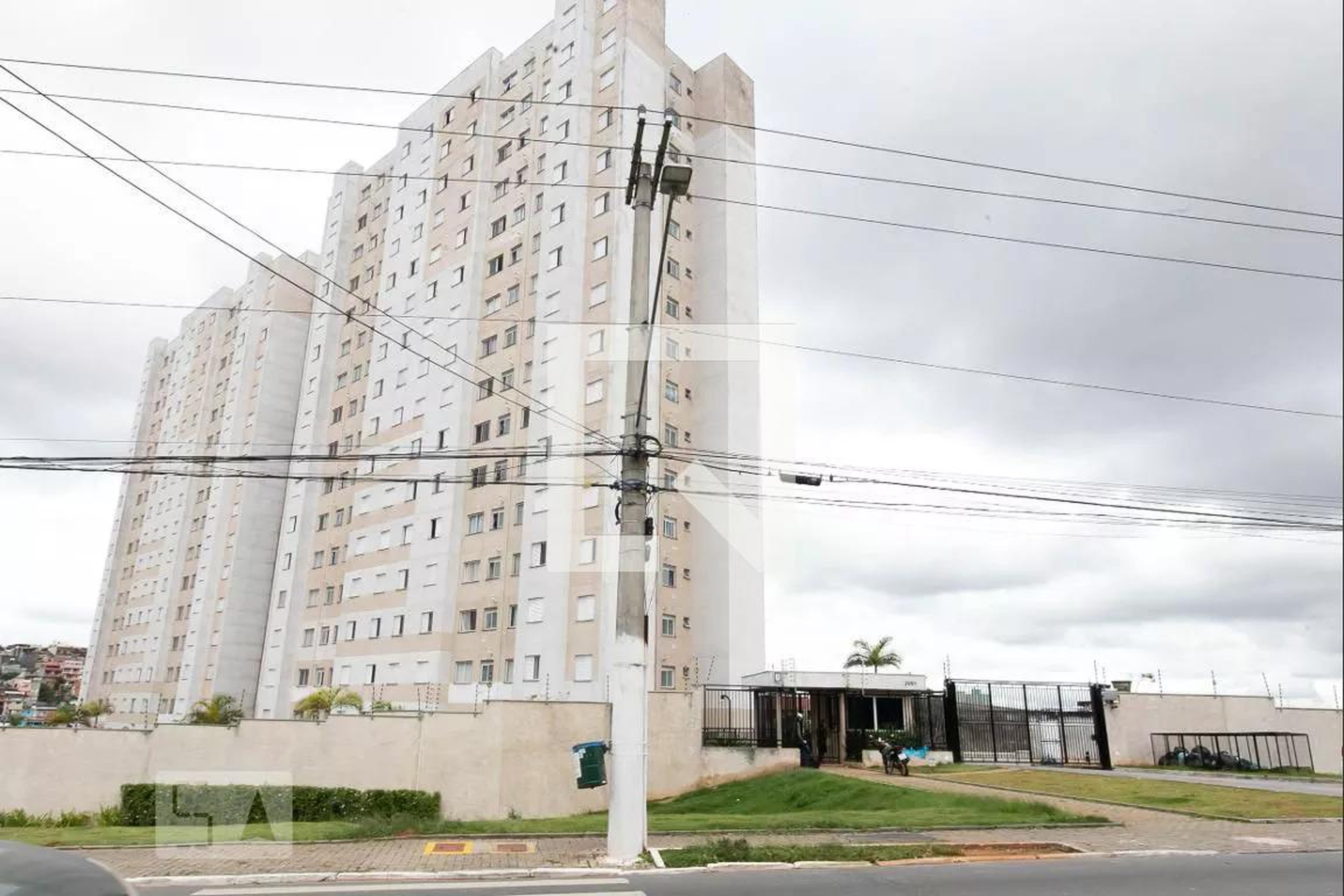 Fachada do Condomínio Condomínio Plus Itaquera