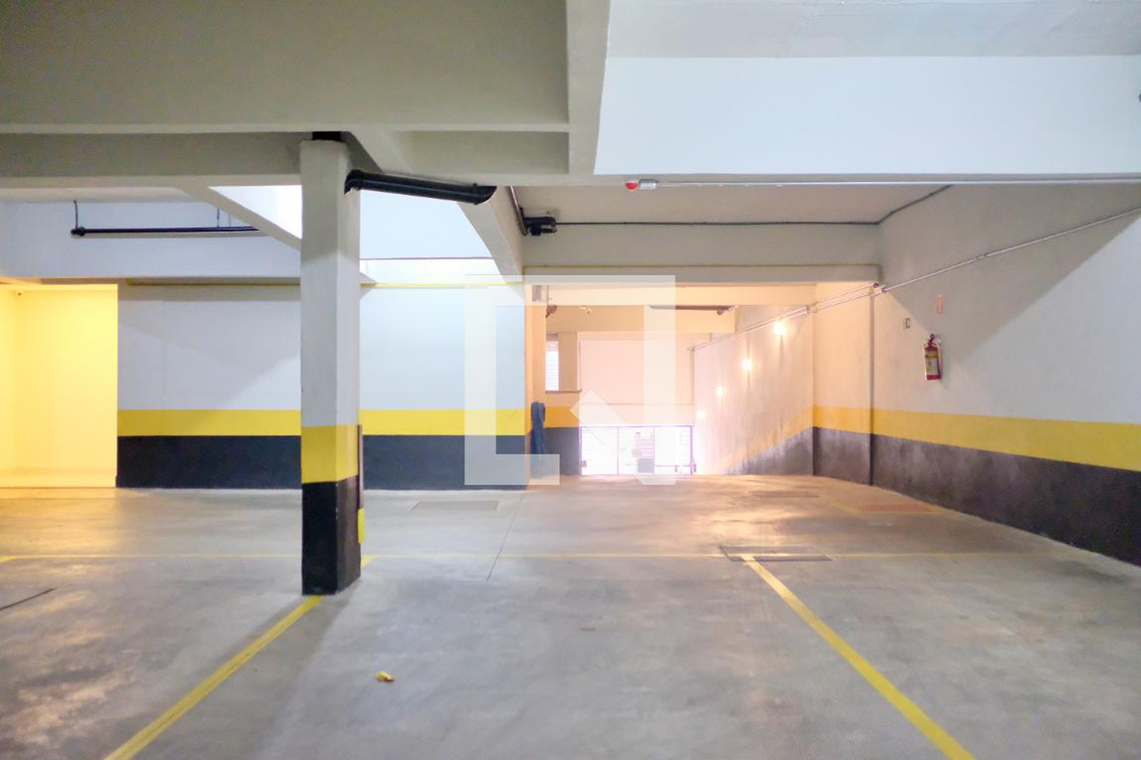 Estacionamento - Residencial Raimundo Soares da Silva