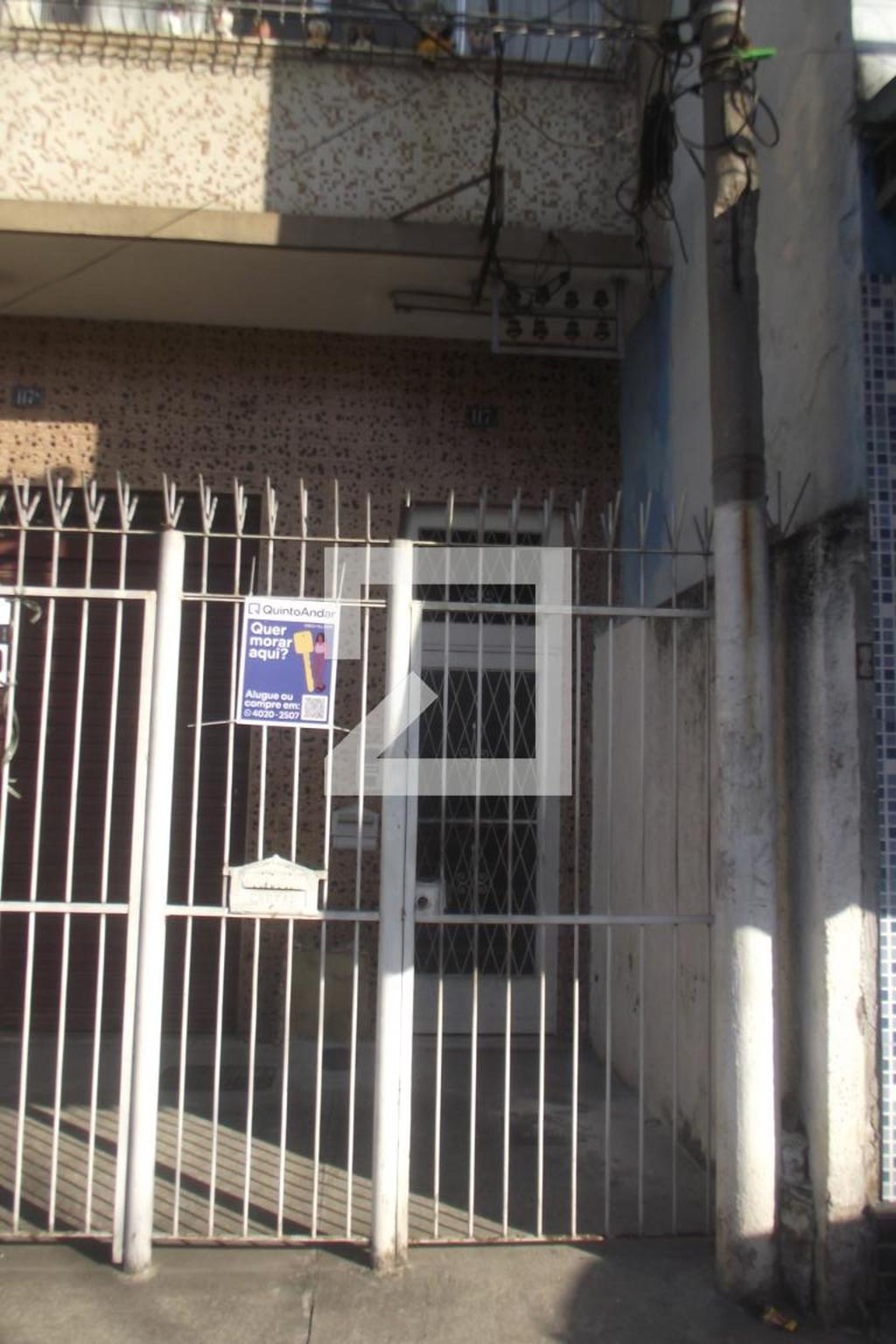 Fachada Condomínio em Rua Dona Romana, 117