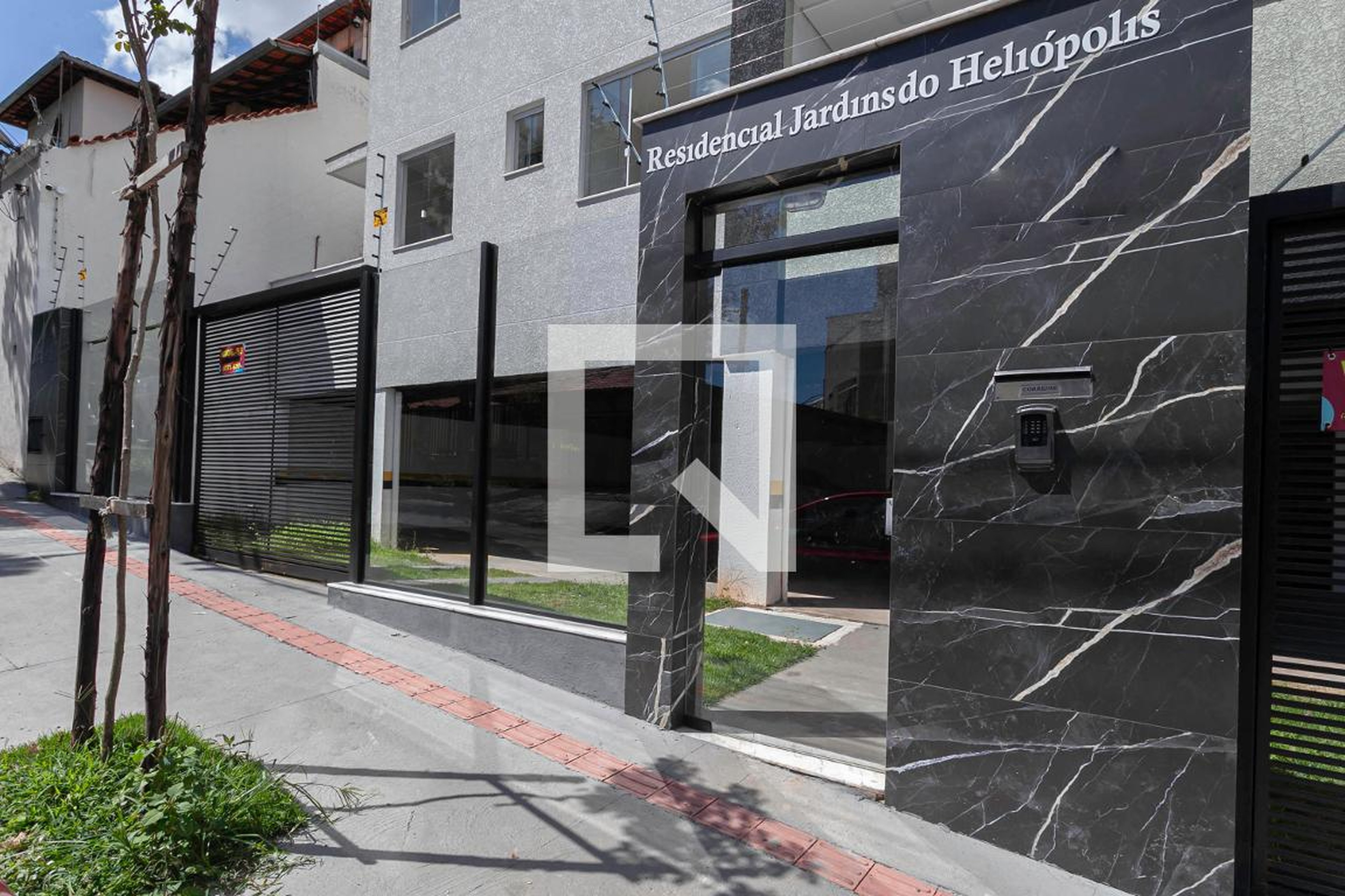 Fachada Condomínio em Rua Maria Manoela Braz, 355