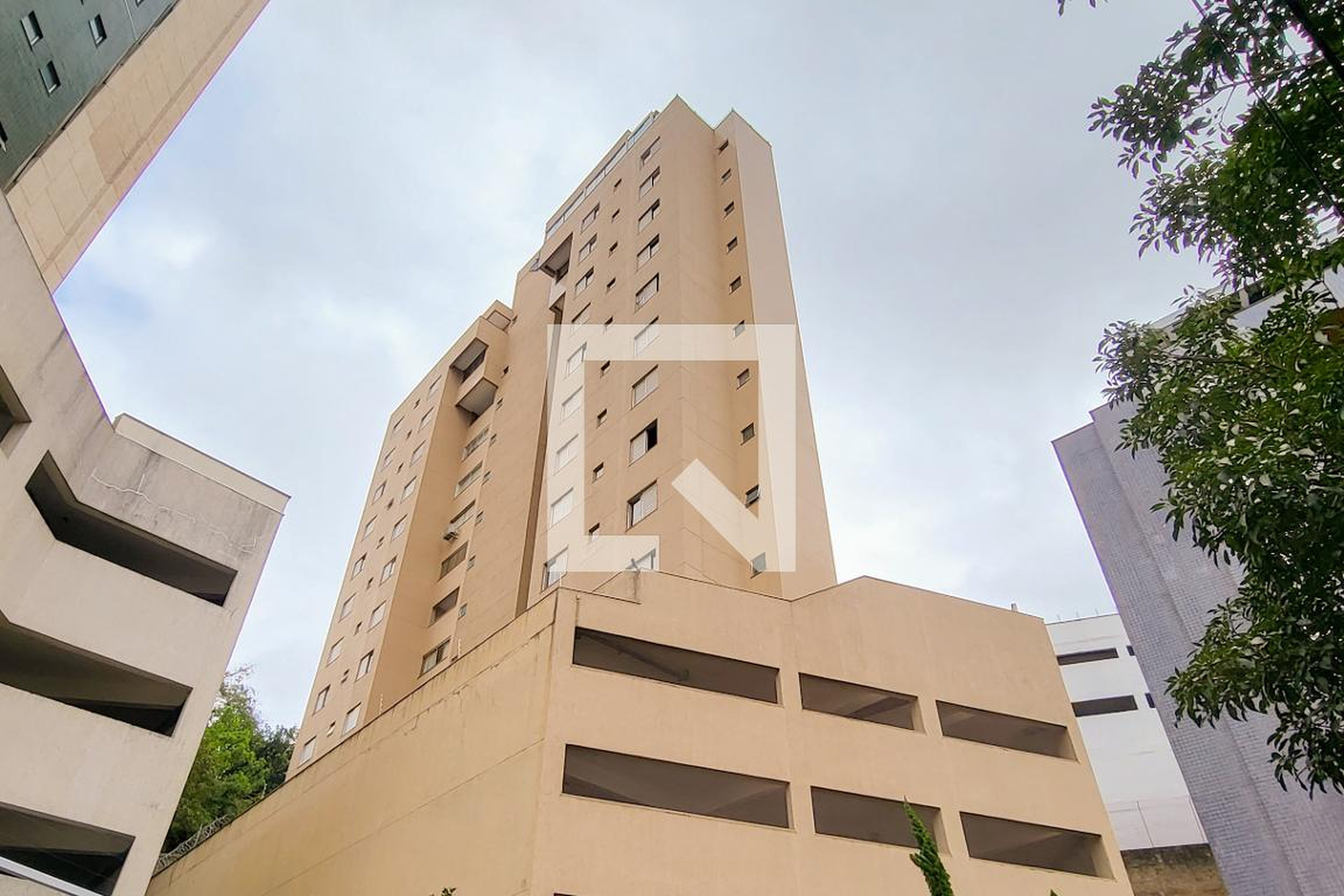 Fachada Condomínio em Praça Carlito Faria, 244