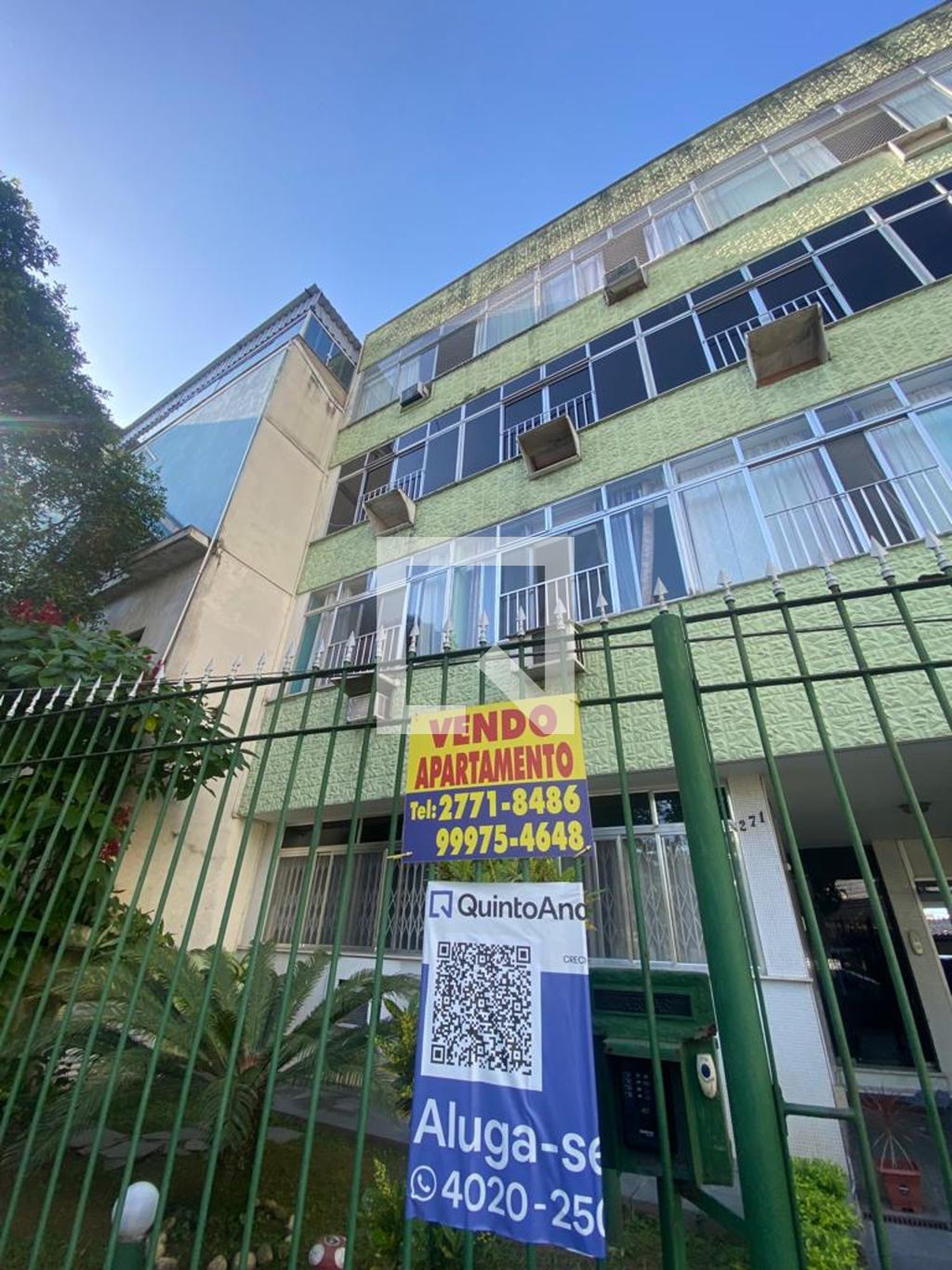 Fachada Condomínio em Rua Tuiuti, 271