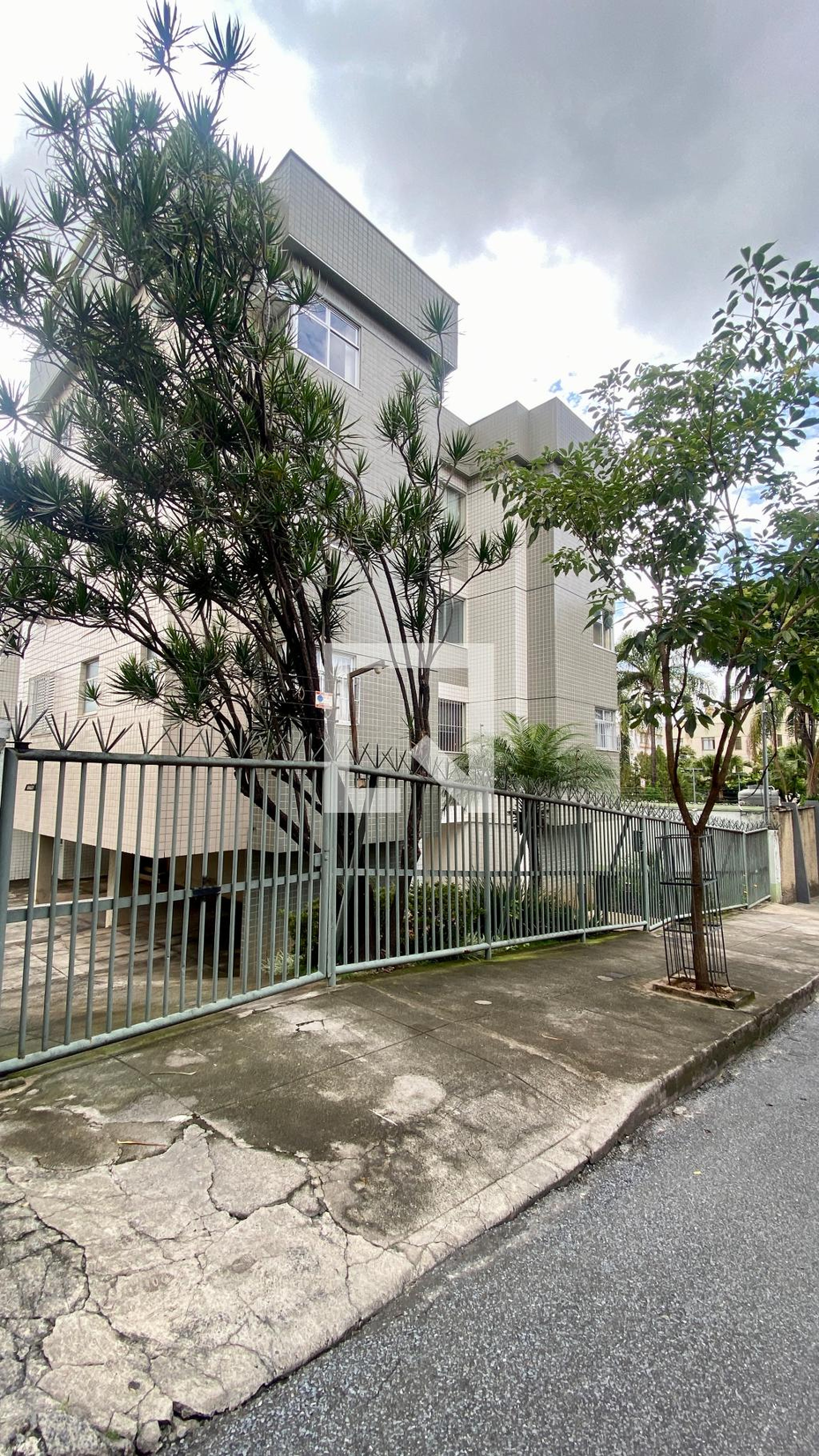 Fachada do Prédio Condomínio em Rua Indiana, 703