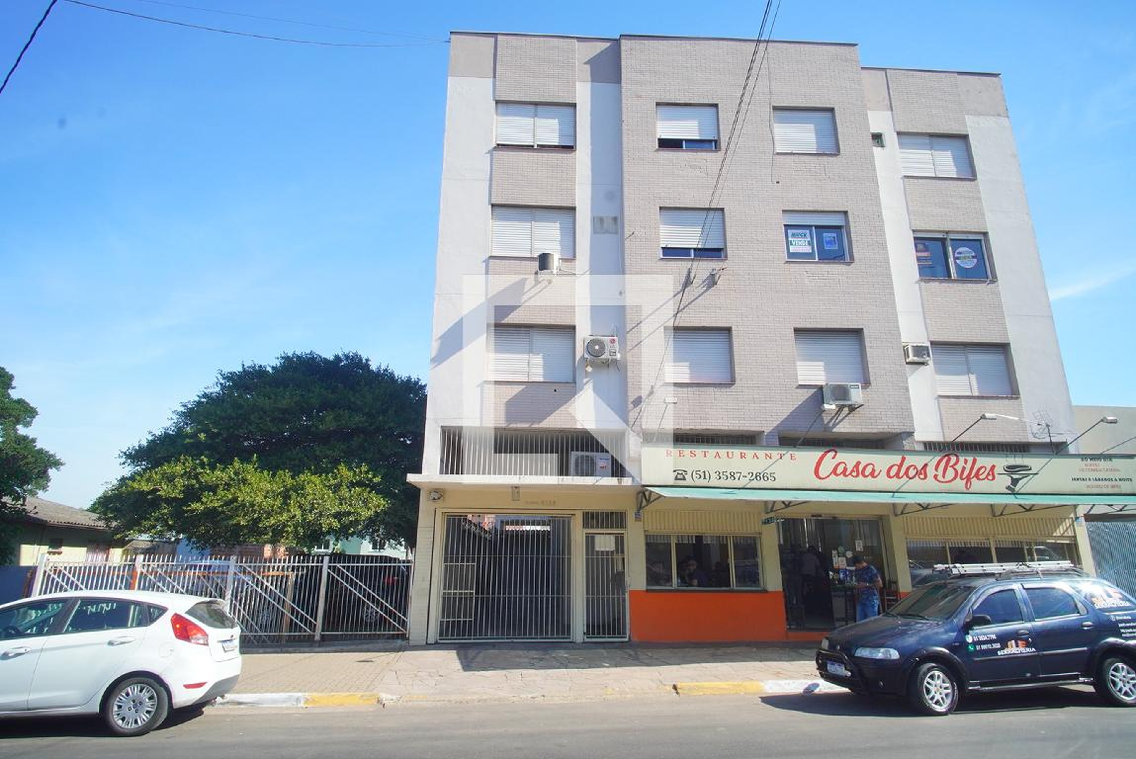 Fachada do Prédio Condomínio em Avenida Pedro Adams Filho, 2122