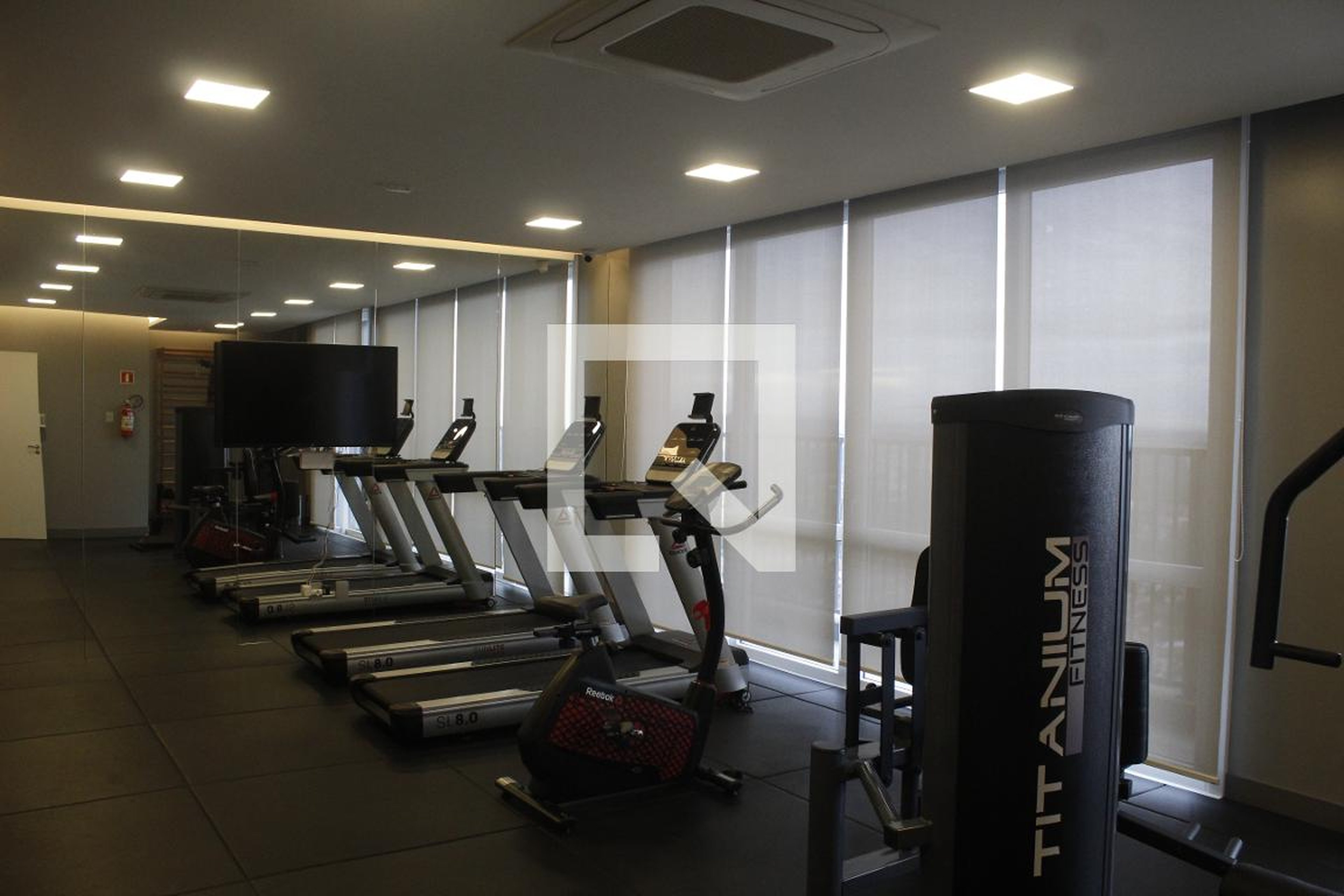 Academia - Upper Residence